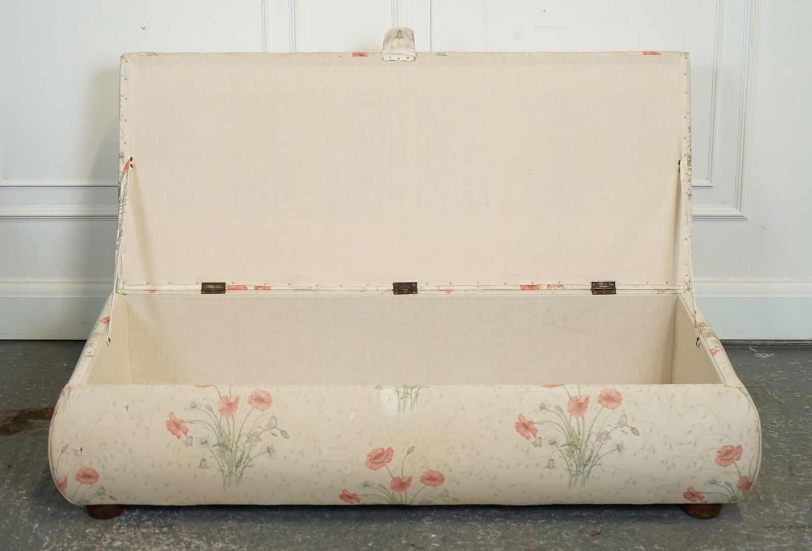 Large Antique Victorian Poppy Flower Pattern Fabric Ottoman Chest Trunk  J1 photo vinterior