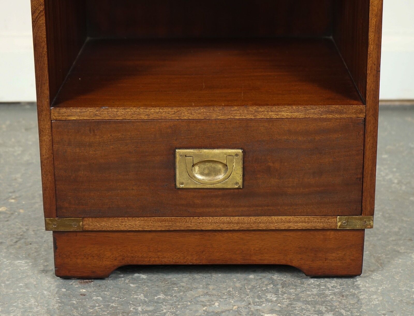 Furniture Vintage Pair Of Military Campaign Bedside Tables Nightstands Brown Leather Topj1 photo