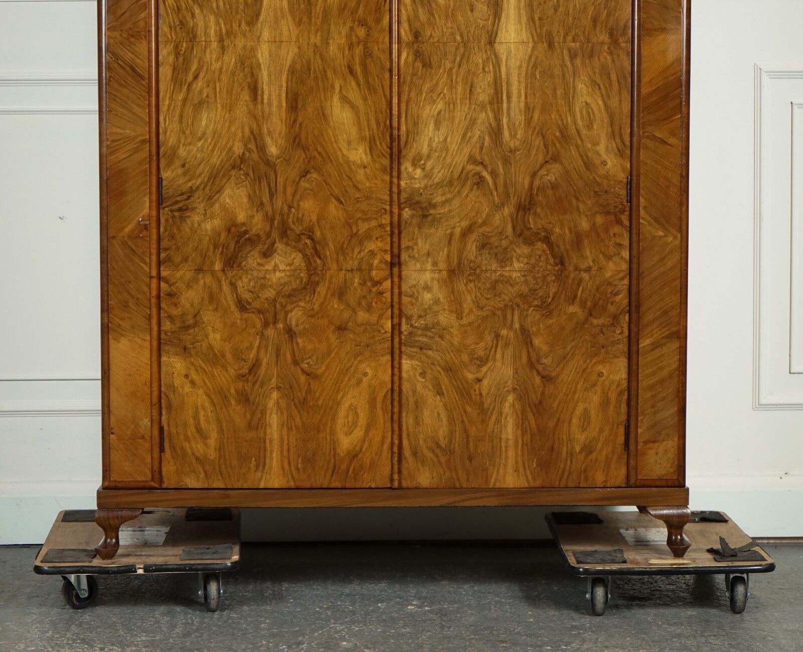 Lovely Art Deco Large Burr Walnut Wardrobe photo 1850.0
