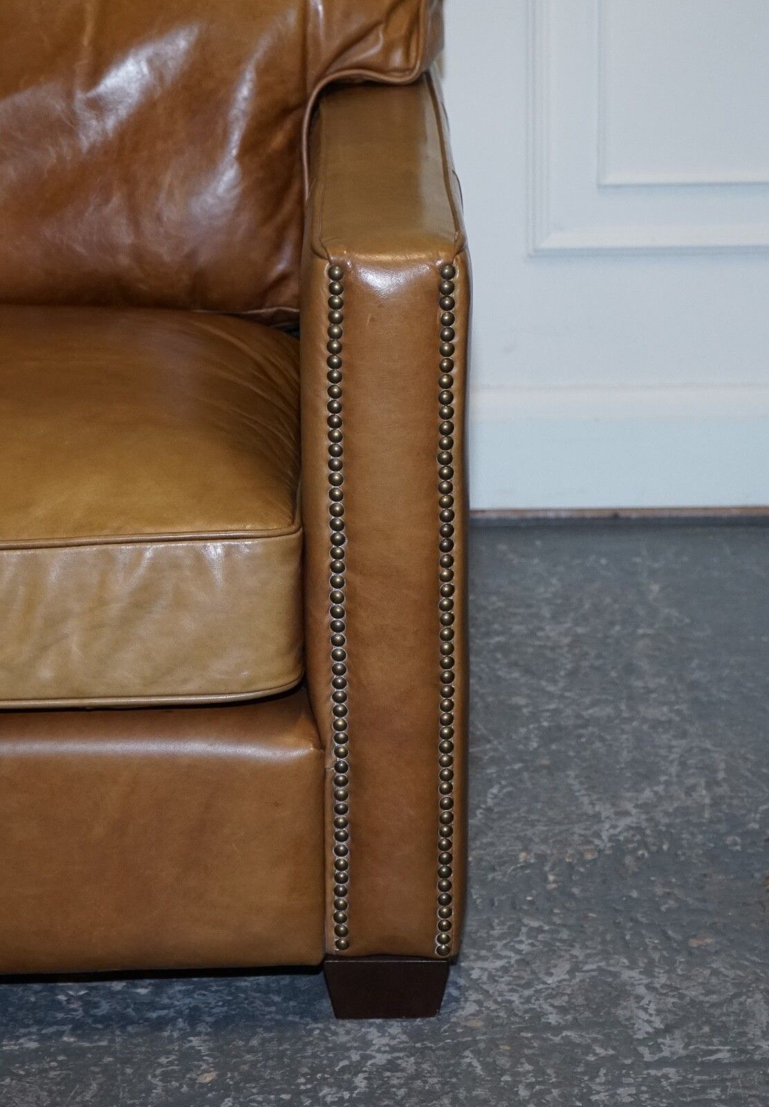 Timothy Oulton Halo Two Seater Viscount Tan Leather Sofa (2/2) photo vinterior