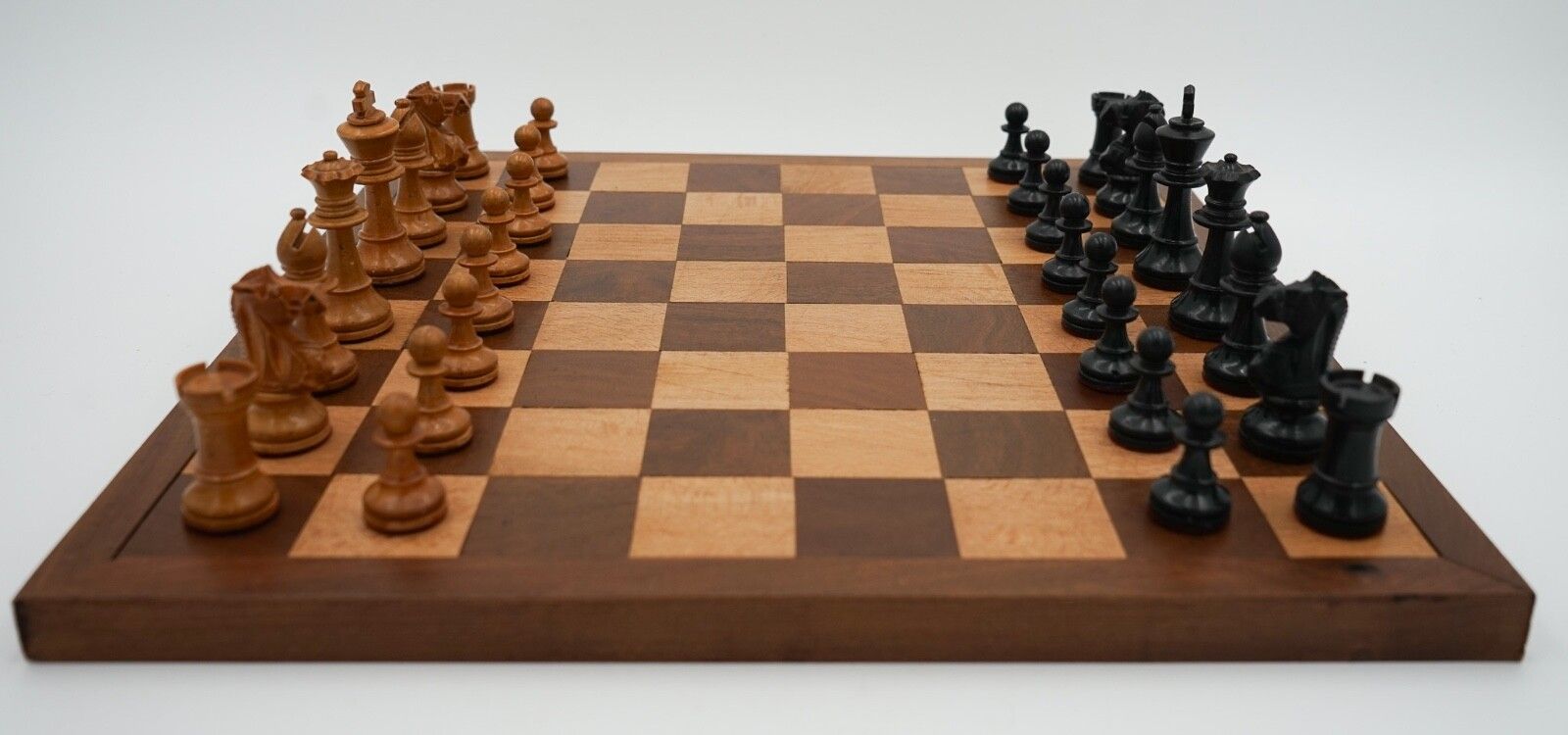 Antique English Quality Staunton Weighted Chess Set With Box And Board photo buy
