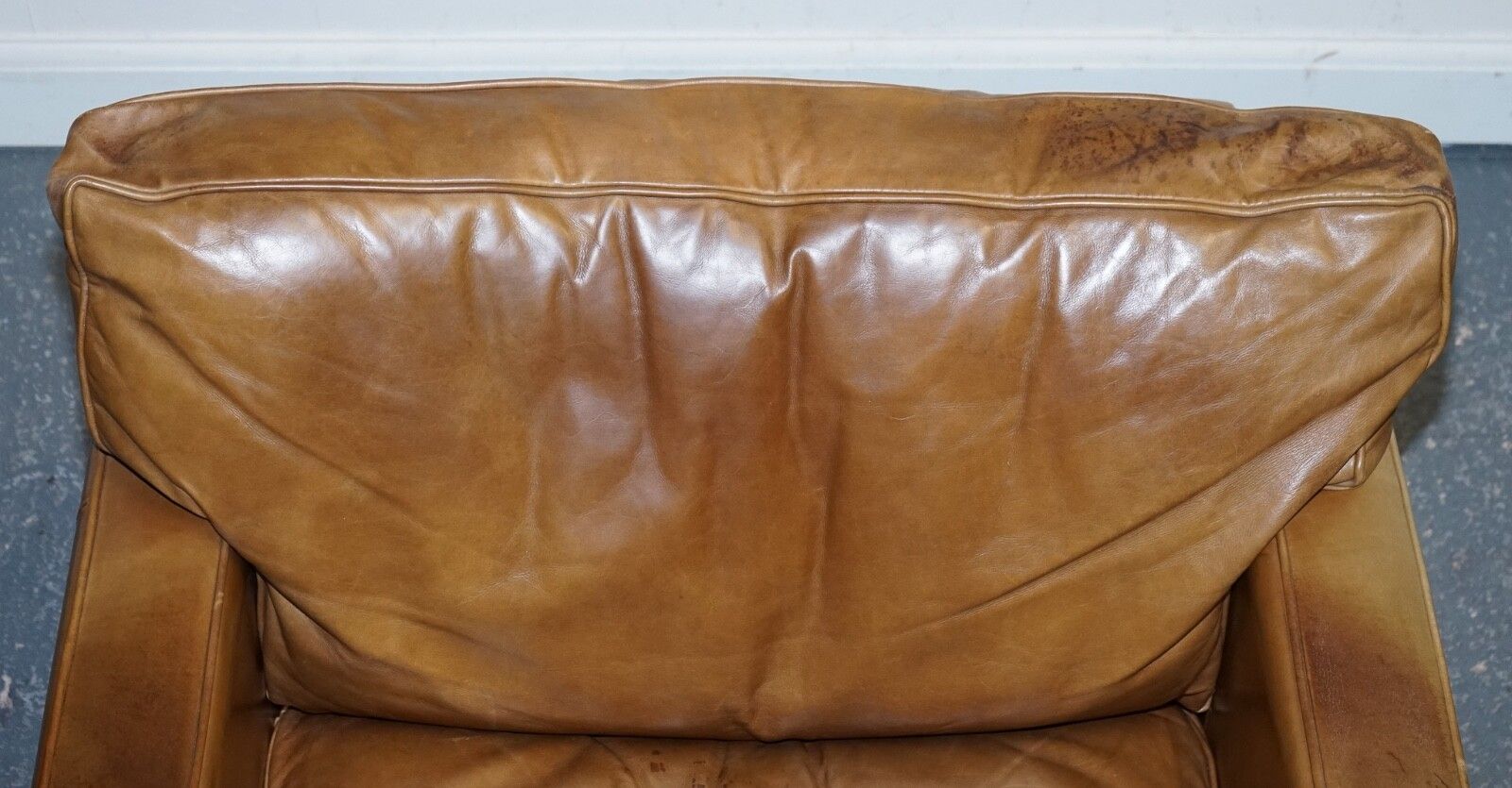photo vintage Lovely Timothy Oulton Viscount Pair Of Tan Leather Armchairs Rrp £5,200