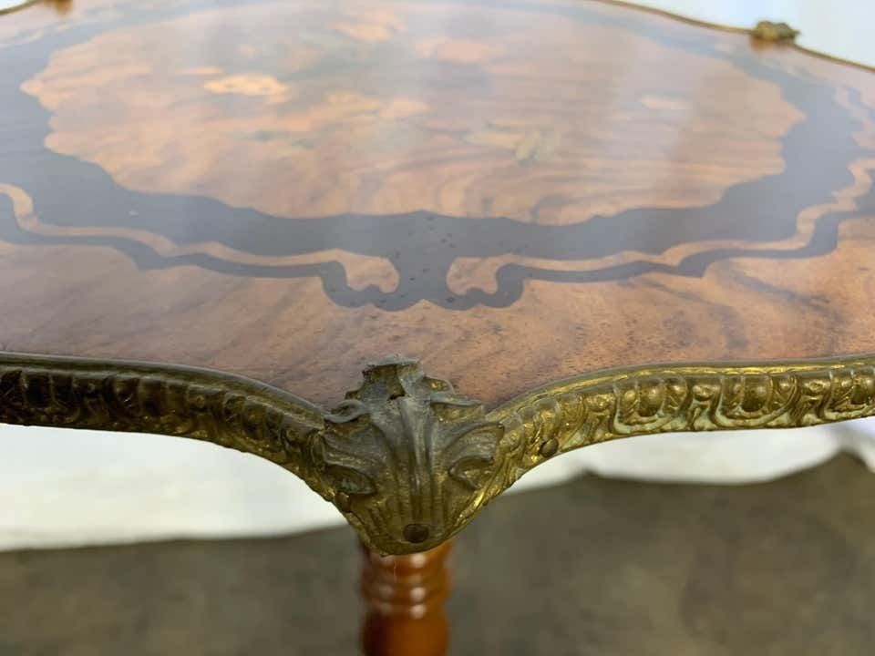 19th Century, French Walnut, Rosewood And Marquetry Inlaid Occasional Table photo 2100.0