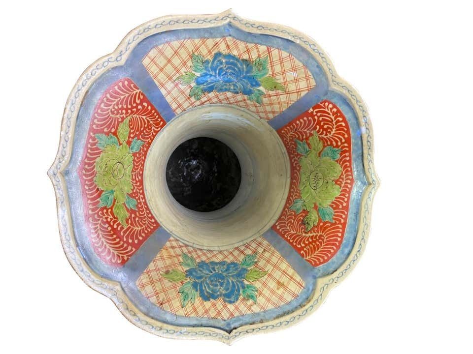 Home Decor Grand Japanese Imari Vase, Late 19th Century photo