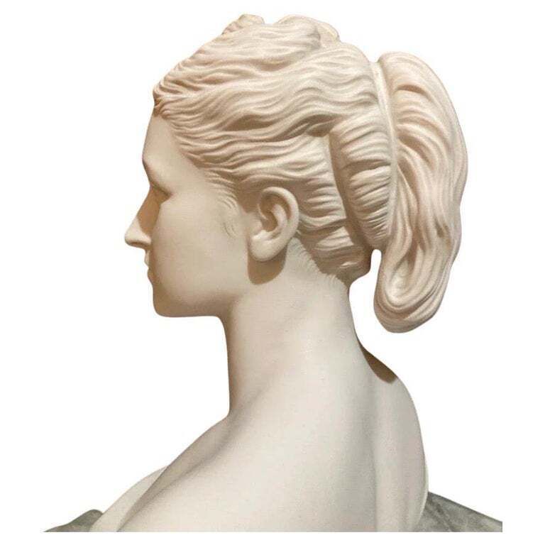 Peeress Bust Sculpture, 20th Century photo 450.0