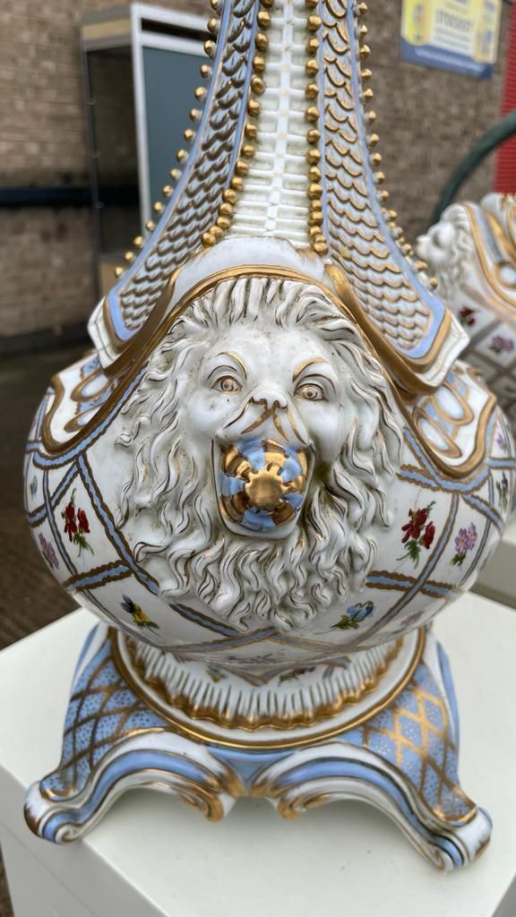 Pair Of Meissen 'Vaisseau à Mât' Ship Vase And Cover, 20th Century photo vinterior
