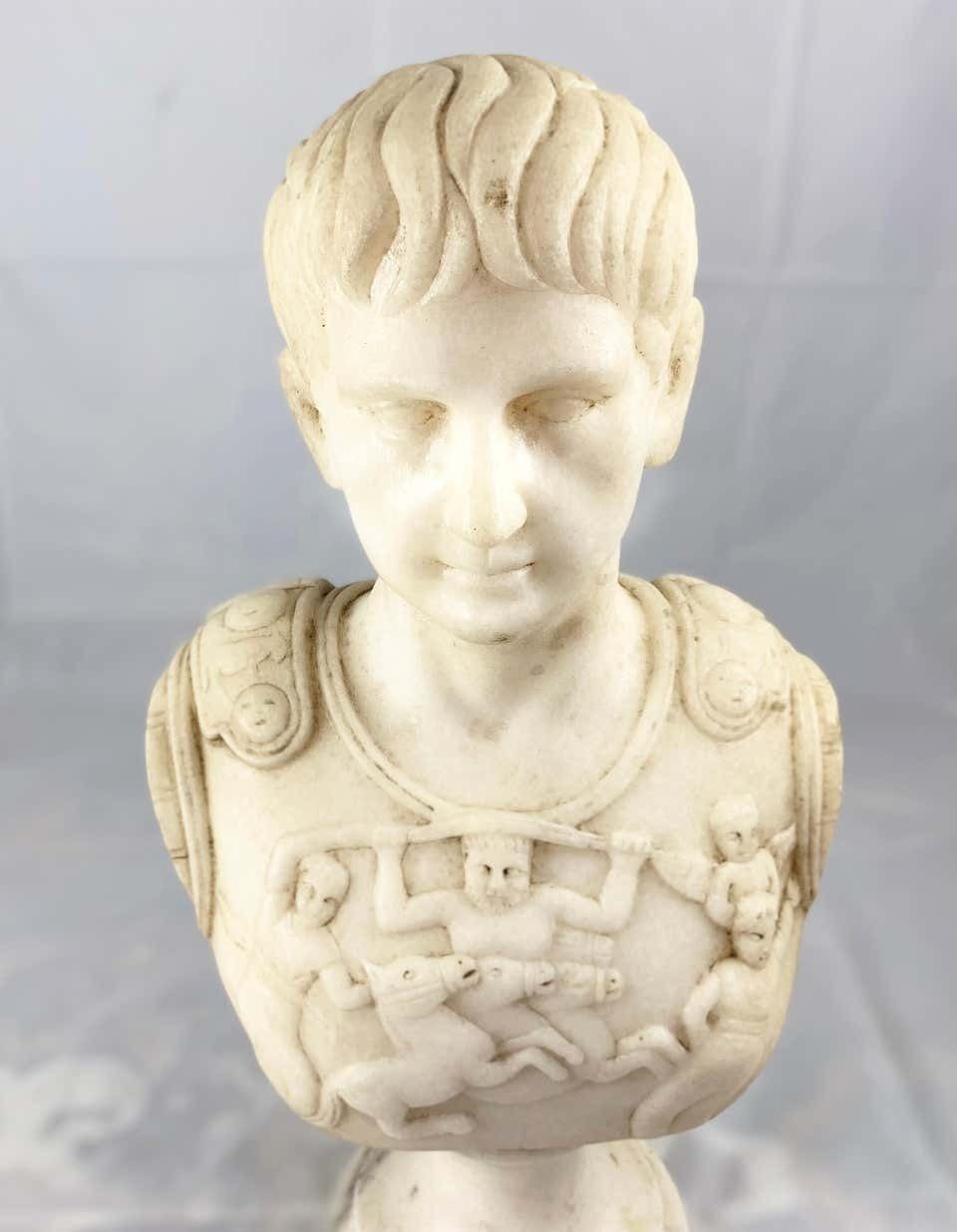 20th Century Fine White Marble Bust Of A Roman General photo vinterior