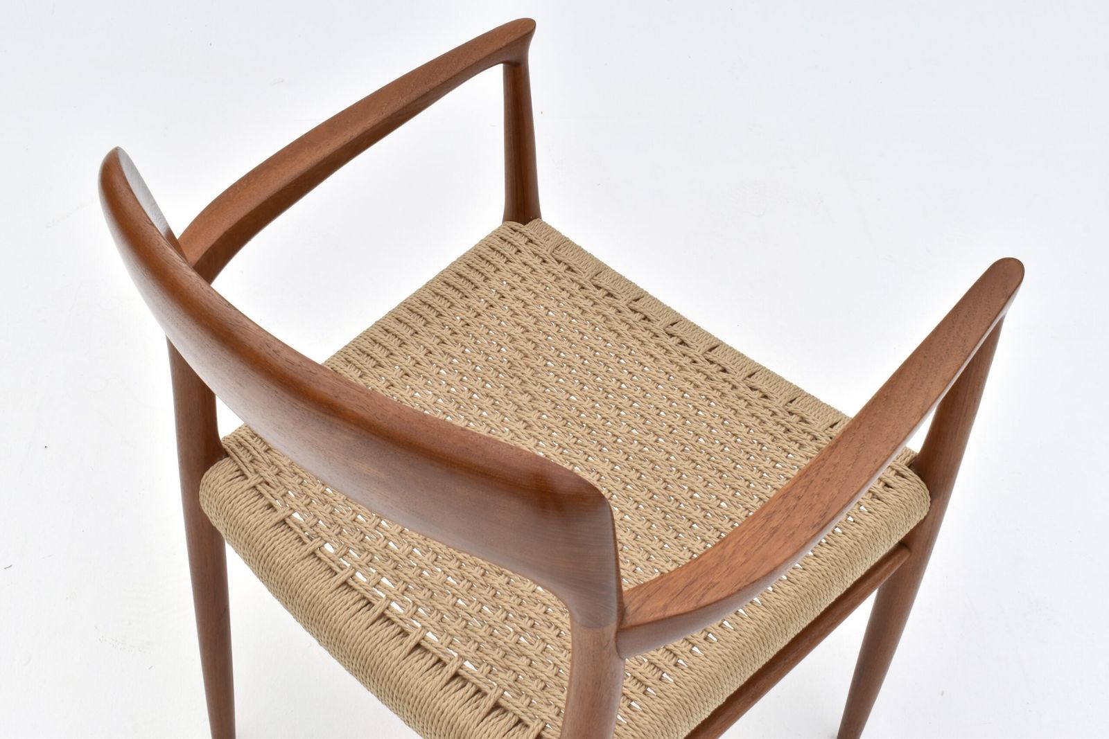 photo vinterior Niels Moller Model 56 Teak Armchair For J.L Møllers Møbelfabrik