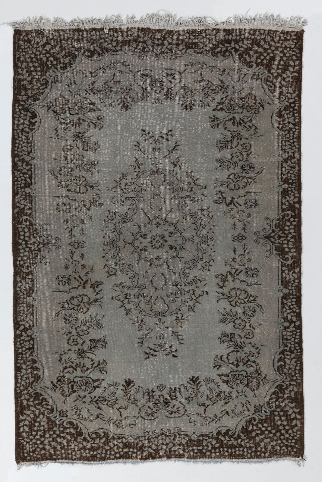 5.6x8.3 Ft Vintage Medallion Design Rug Overdyed In Gray, Handknotted In Turkey