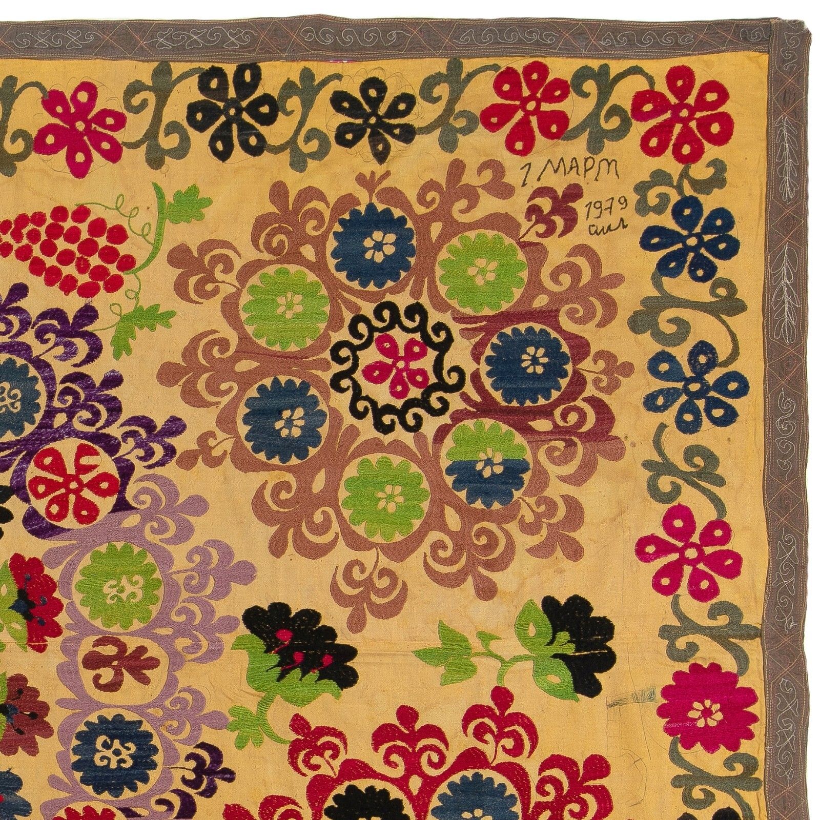 5x8 Ft Suzani 1979s Tapestry, Silk Embroidered Wall Hanging, Yellow Bedspread photo Art