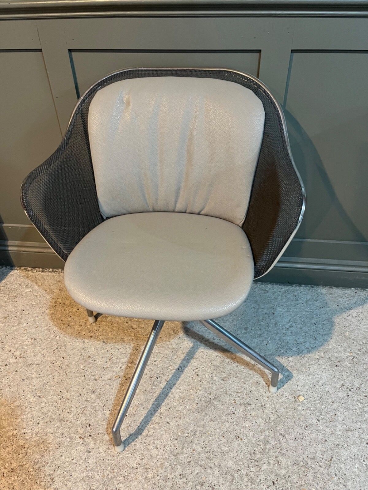 Leather Swivel Chair By B&B Italia Luta Chair Designed By  Antonio Citterio