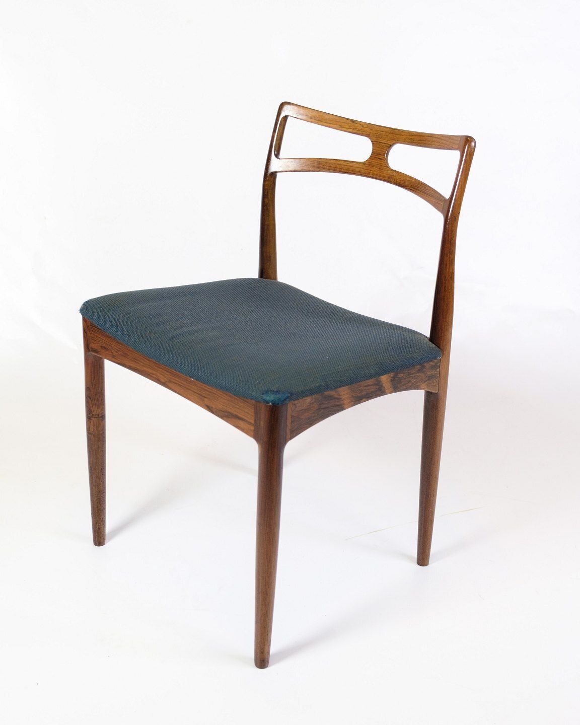 Set Of Six Dining Chairs Model 94 In Rosewood & Blue Fabric By Johannes Andersen For Chr. Linneberg Furniture Factory From 1960s photo for sale