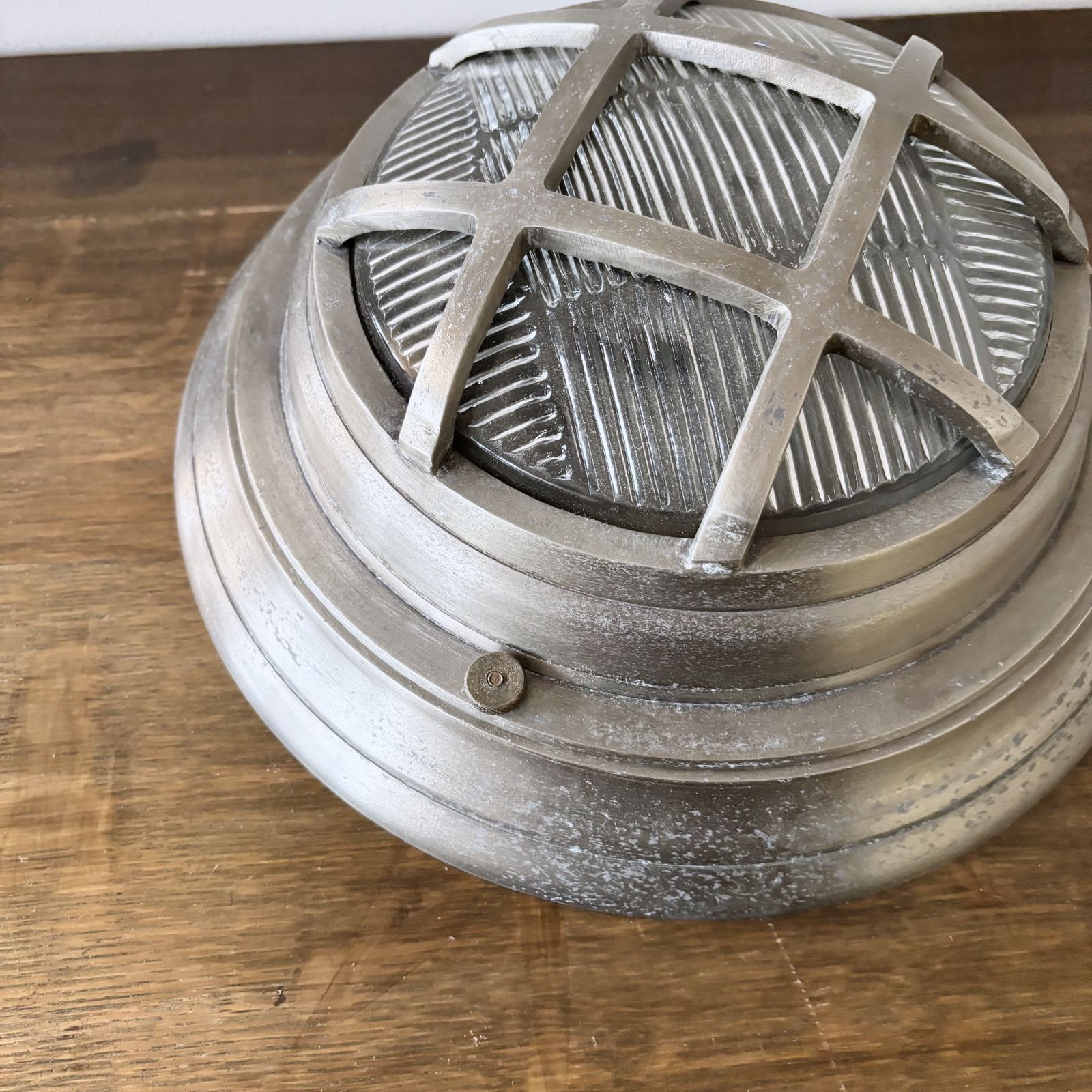 Round Aluminium Bulk Head Light photo 280.0