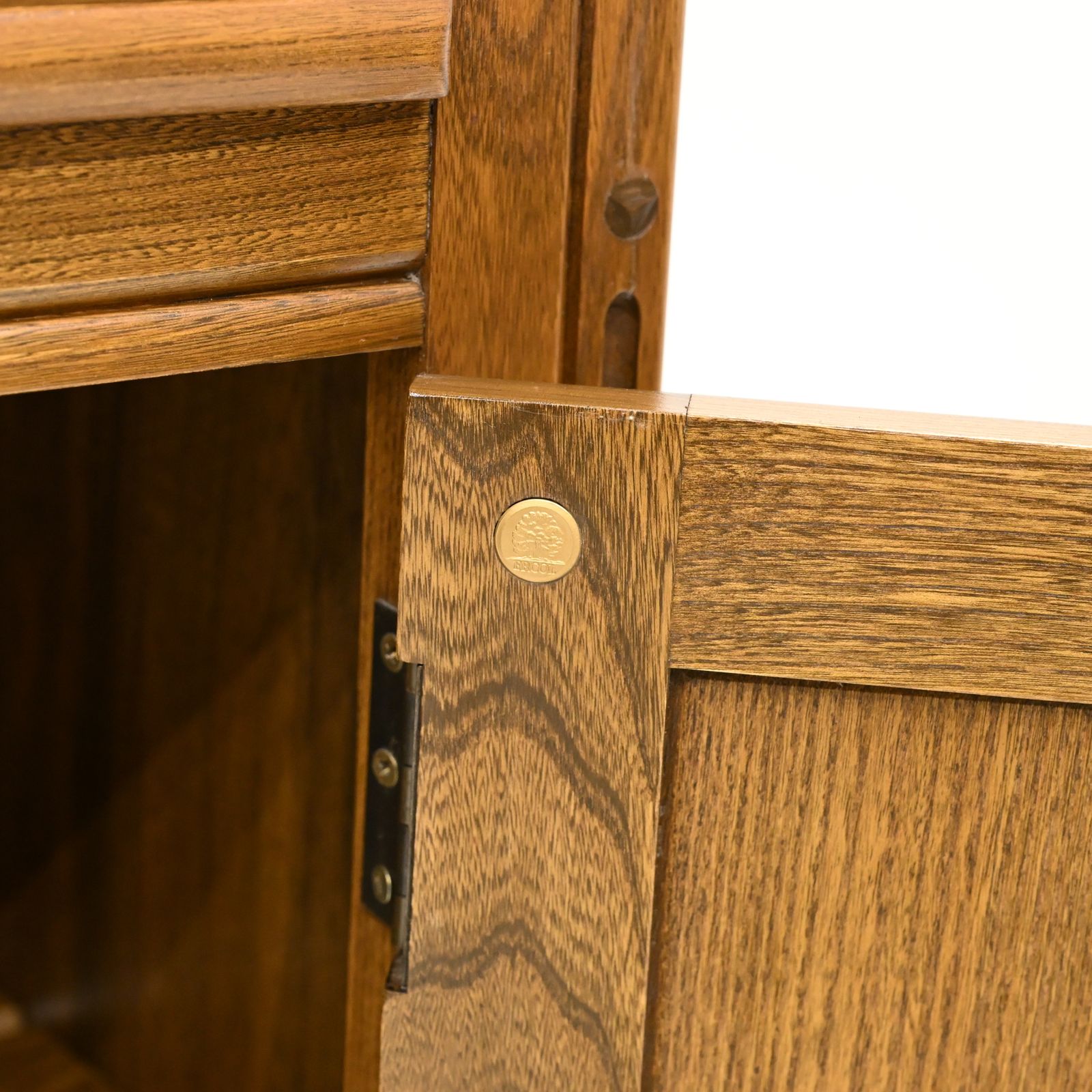Ercol Bookcase 2 Shelves Ercol's Golden Dawn Finish Free Uk* Delivery photo 547.0