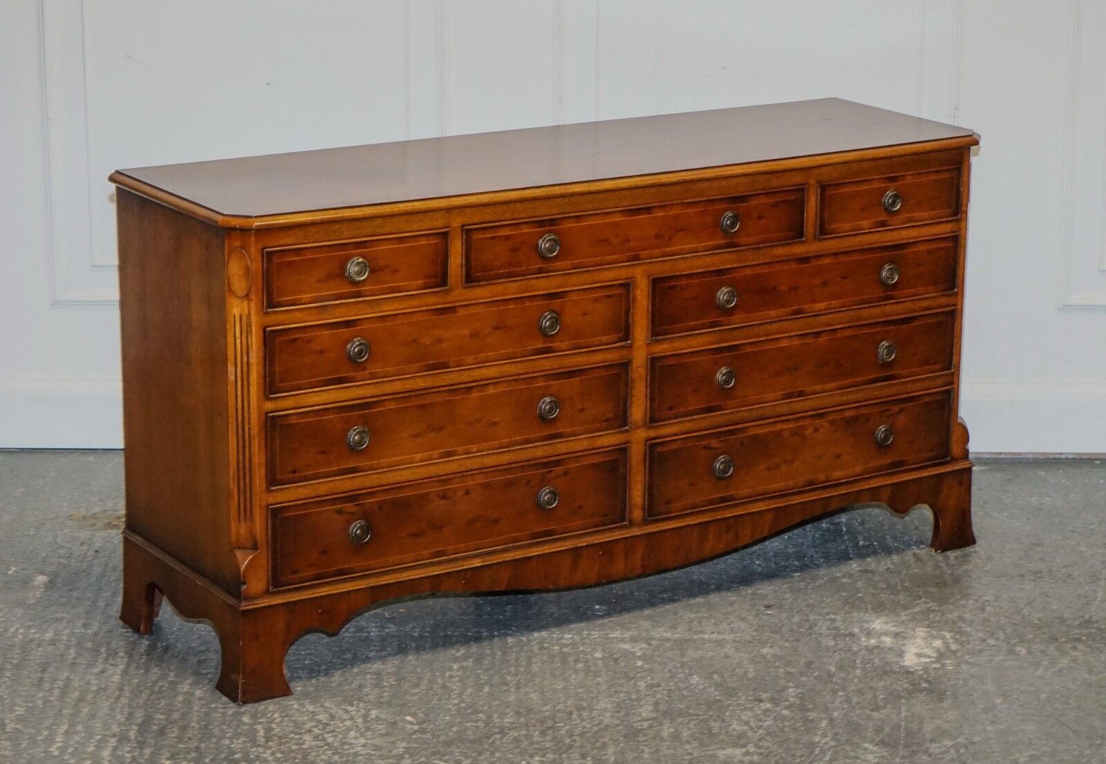Georgian Style H.G. Hudson Burr Walnut Sideboard Bank Of Drawers Quality Made photo furniture
