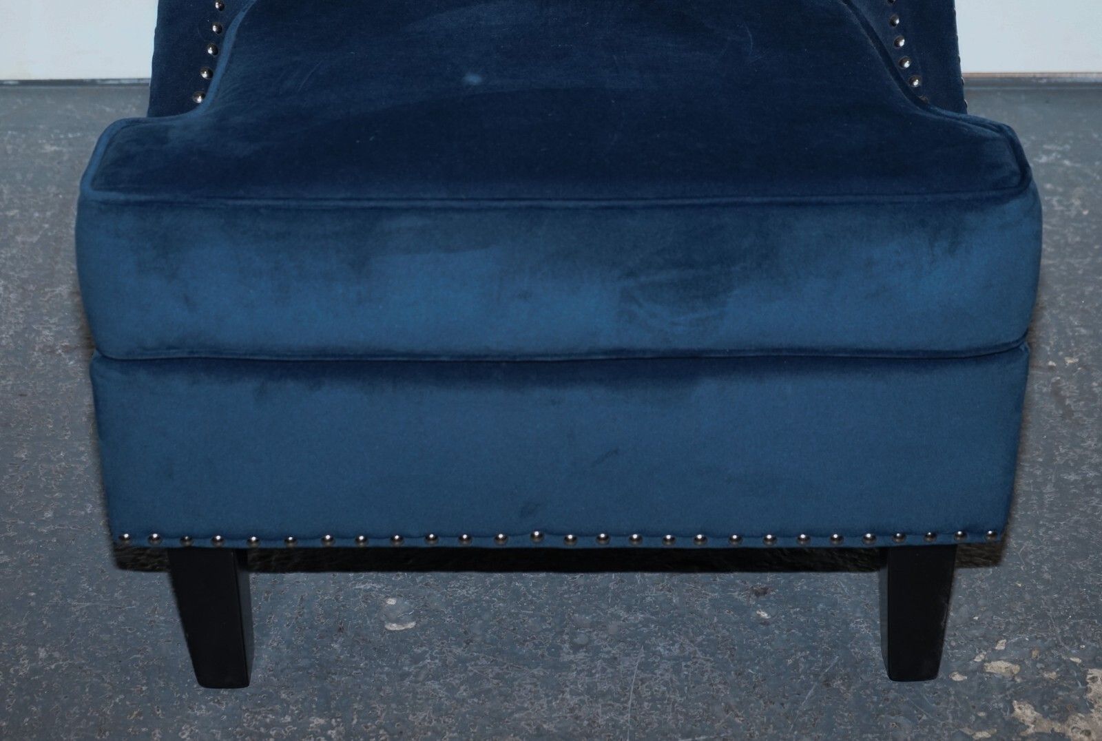 Cotswold Luxe Ex Showroom Navy Slipper Chair With Silver Stud Detail photo 250.0
