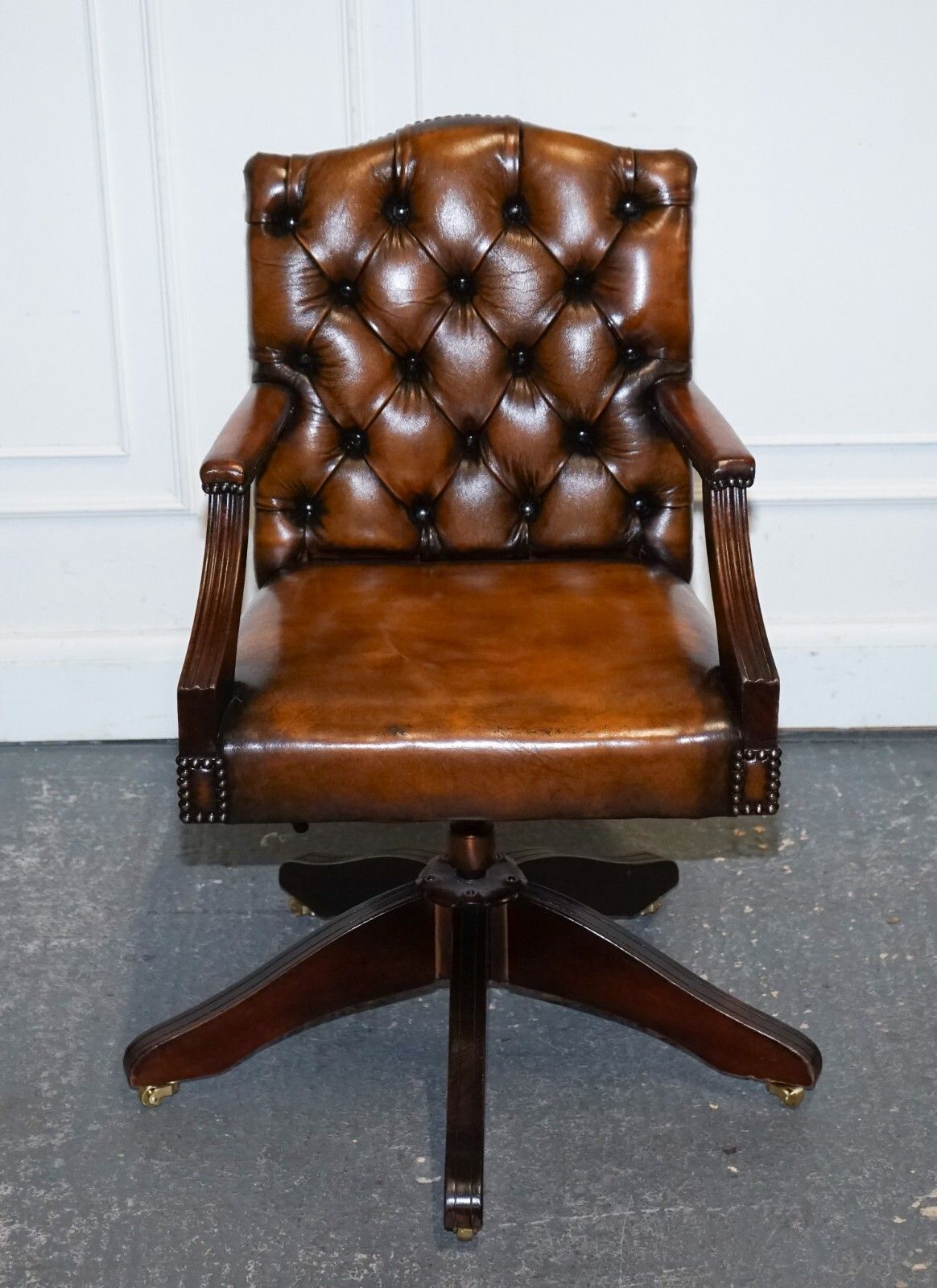 Rare Cigar Brown Leather Chesterfield Directions Conference Leather Chair photo Furniture
