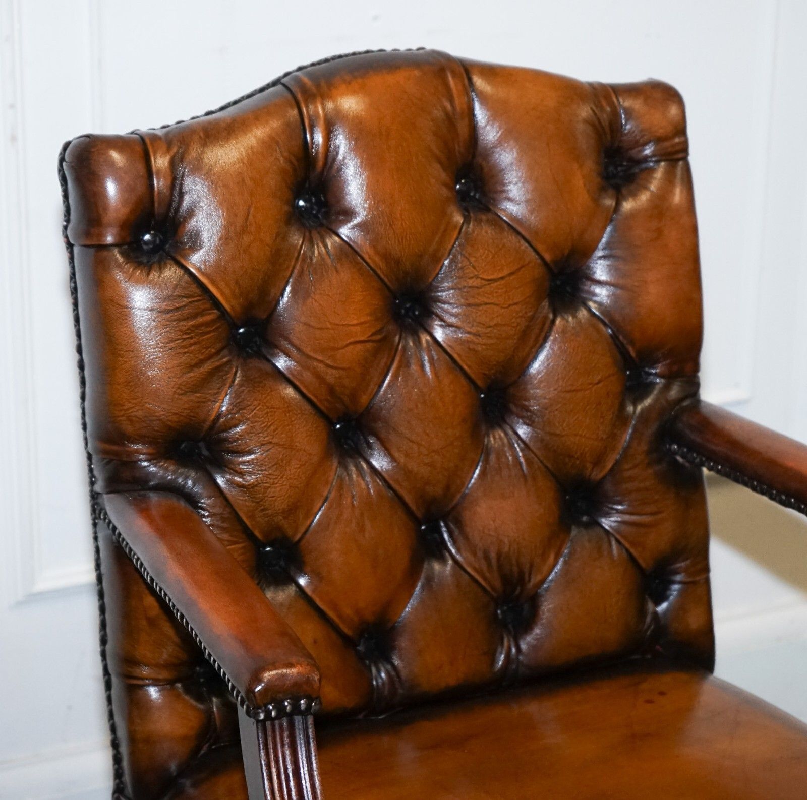 Rare Cigar Brown Leather Chesterfield Directions Conference Leather Chair photo 2450.0
