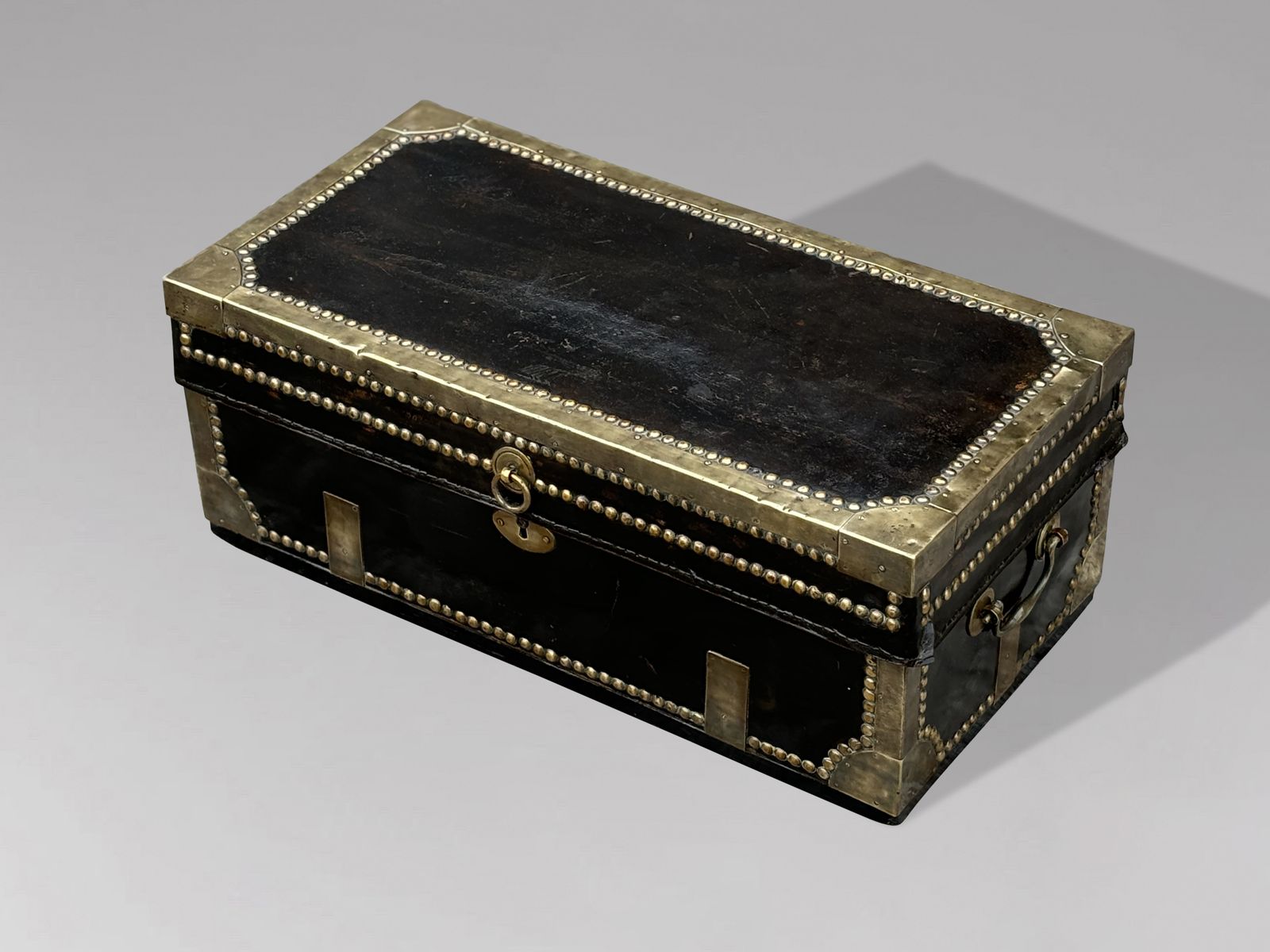 Early 19th Century Georgian Leather Brassbound Coaching Trunk photo furniture