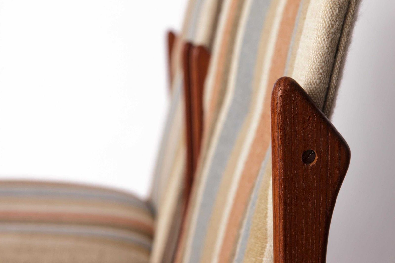 Set Of 4 Vintage Teak Dining Chairs By Vamdrup – 1970s Danish Design, Original Striped Upholstery photo vinterior
