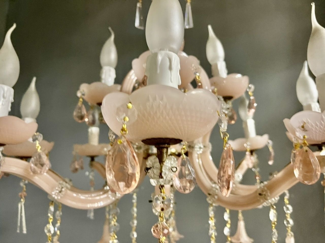 Italian Pink Murano Glass Flower Chandelier photo 1100.0
