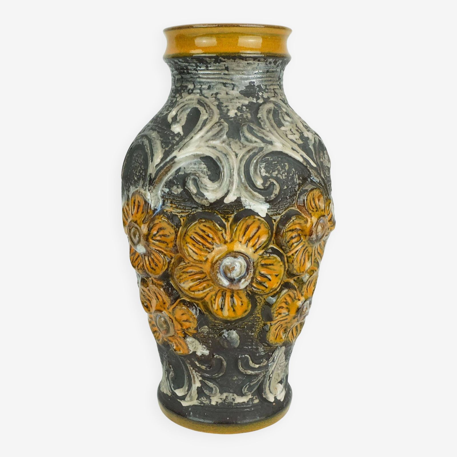 Mid Century Vase Carstens Model 7161 30 Flower Relief Decor
