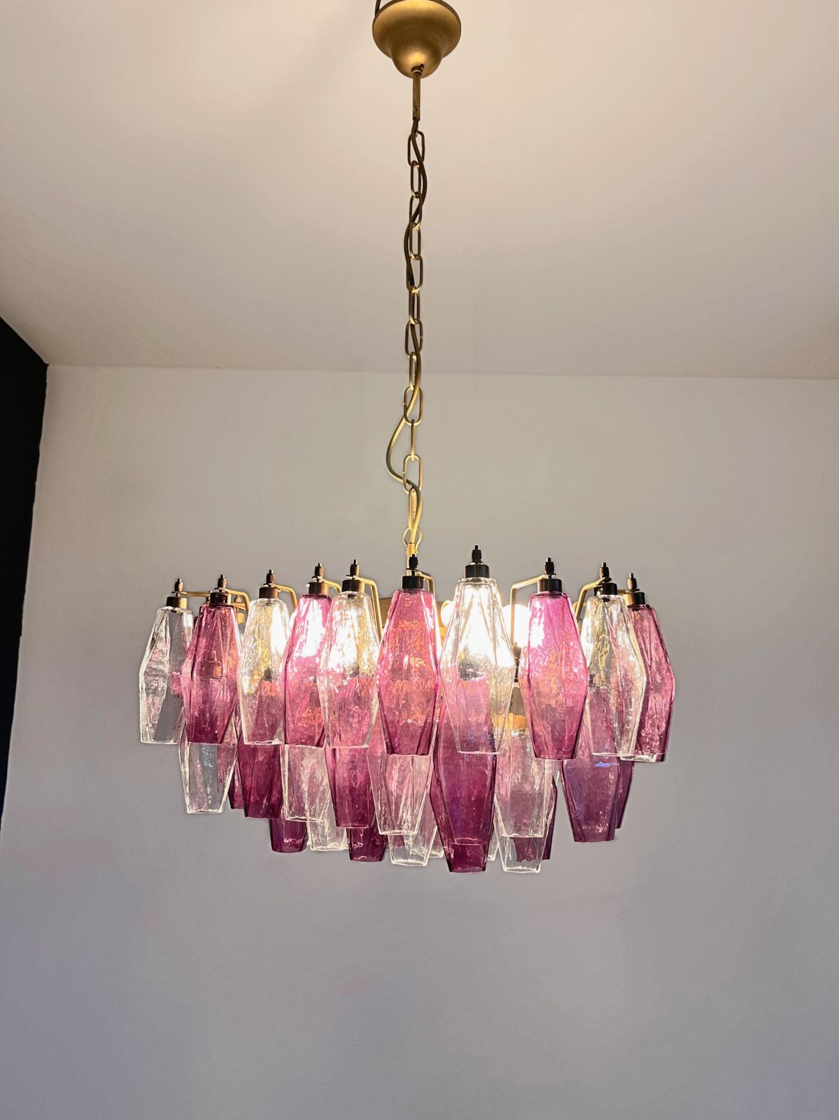 photo furniture Elegant Murano Poliedri Chandelier   Carlo Scarpa   Clear And Amethyst Glasses