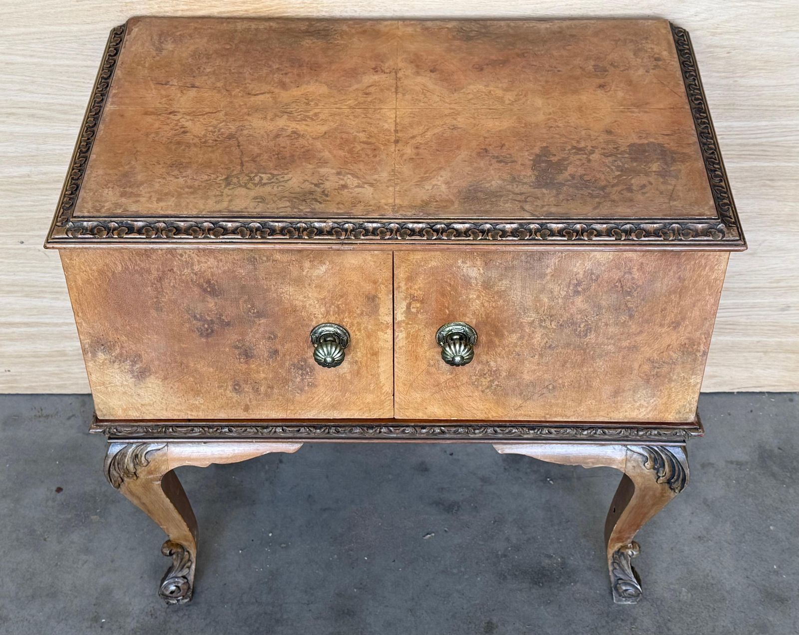 Tables de chevet italiennes du début du XXe siècle en chêne clair à deux portes photo 2568.0