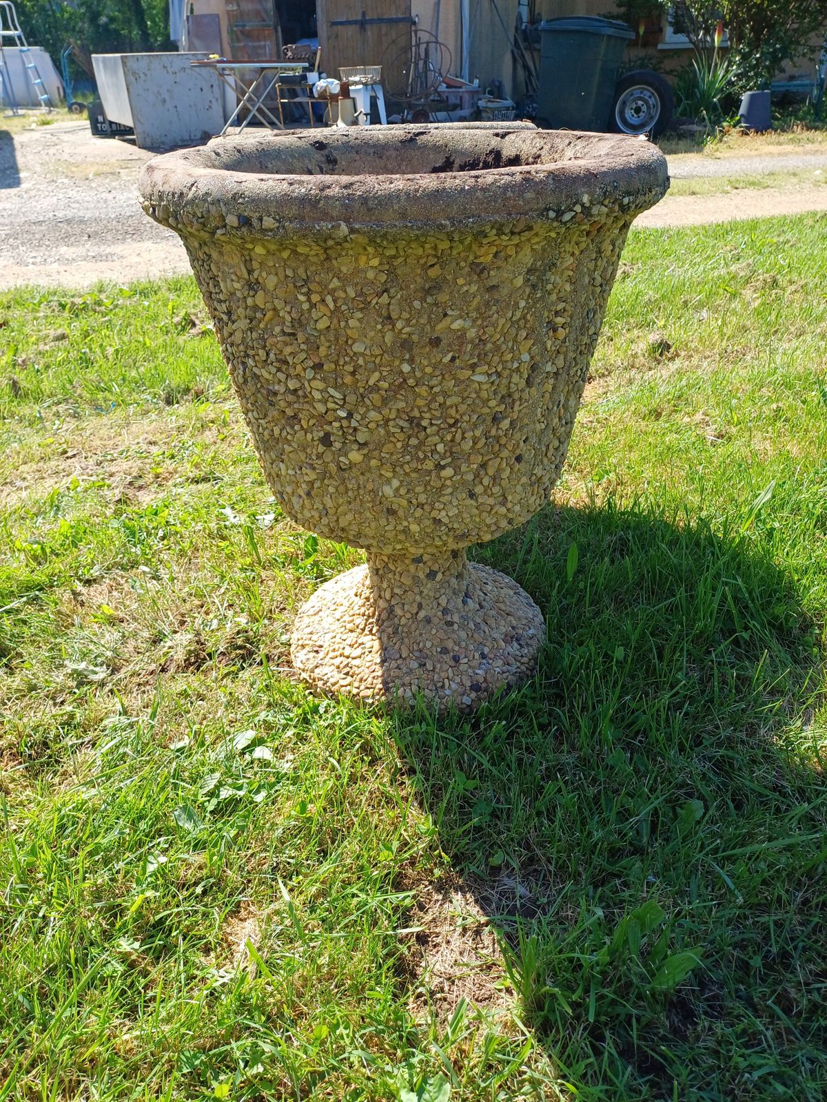 Pair Of Medici Style Vases In Reconstituted Stone photo vinterior