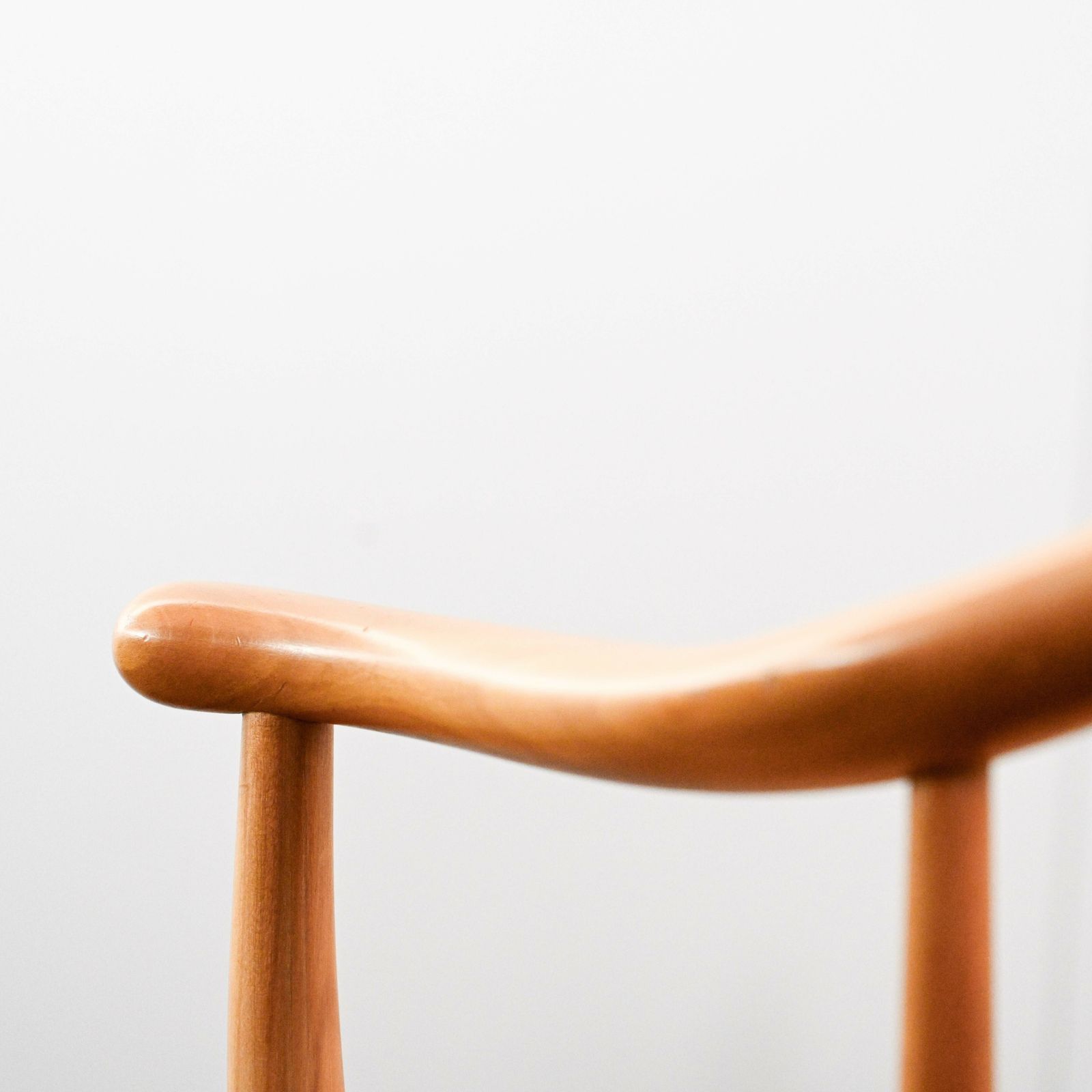 Set Of 6 China Chairs In Clear Lacquered Ash Wood Designed By Hans Wegner In 1944 photo vintage