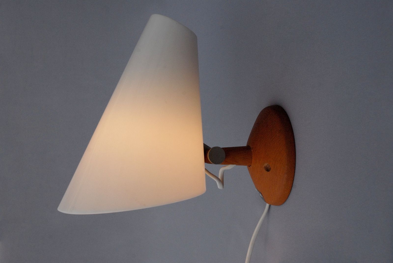 Model 713 Wall Lamp By Uno & östen Kristiansson For Luxus Vittsjö, Sweden, 1960s photo 495.0