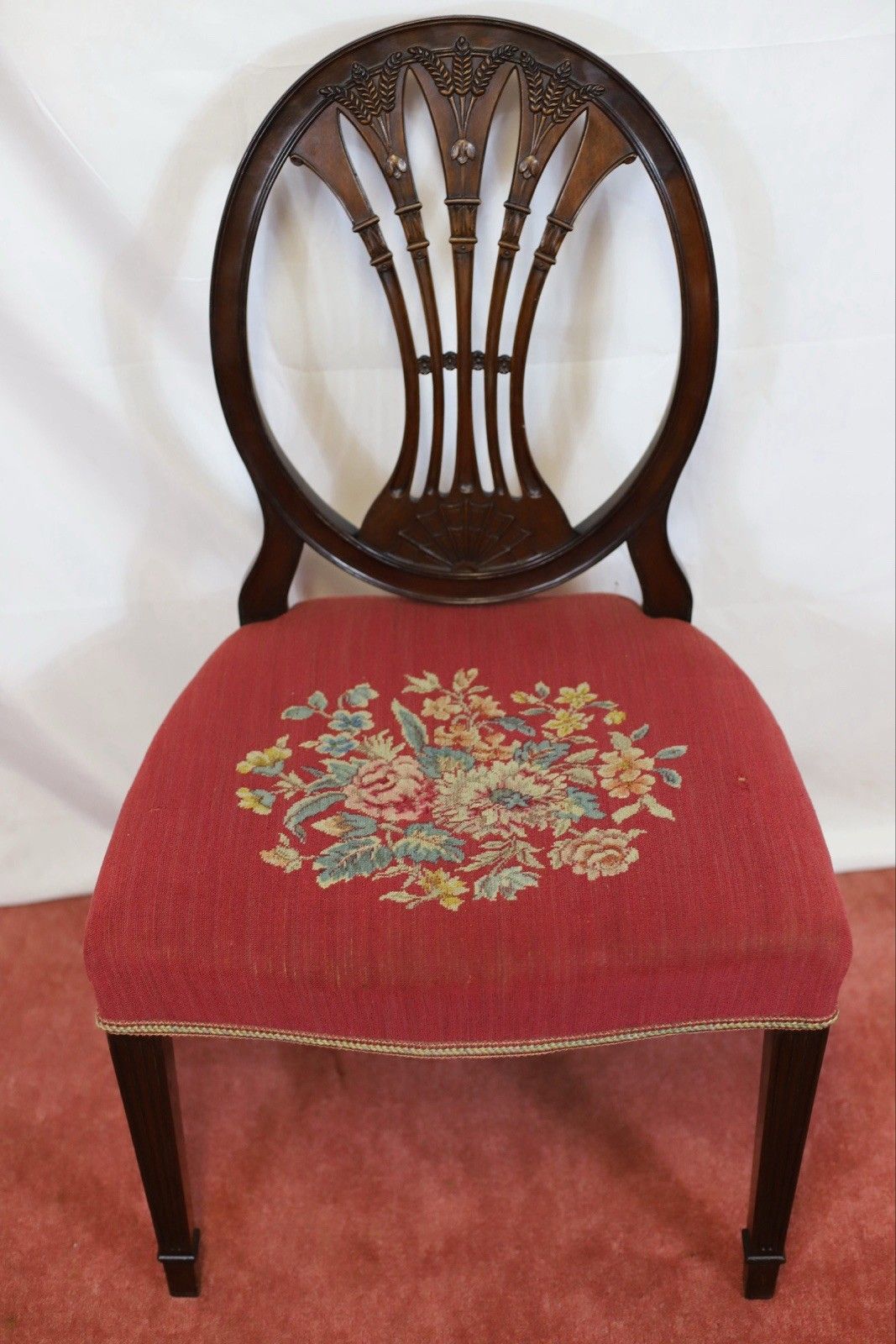 photo furniture Lovely Set Of Eight Victorian Carved Mahogany Hepplewhite Style Dining Chairs