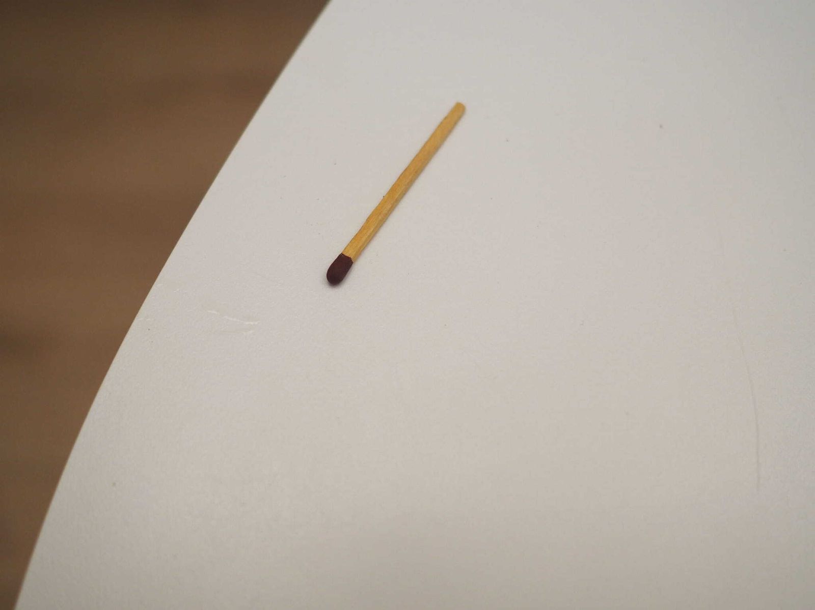 photo furniture White Table, Italian Design, 1990s, Production: Italy