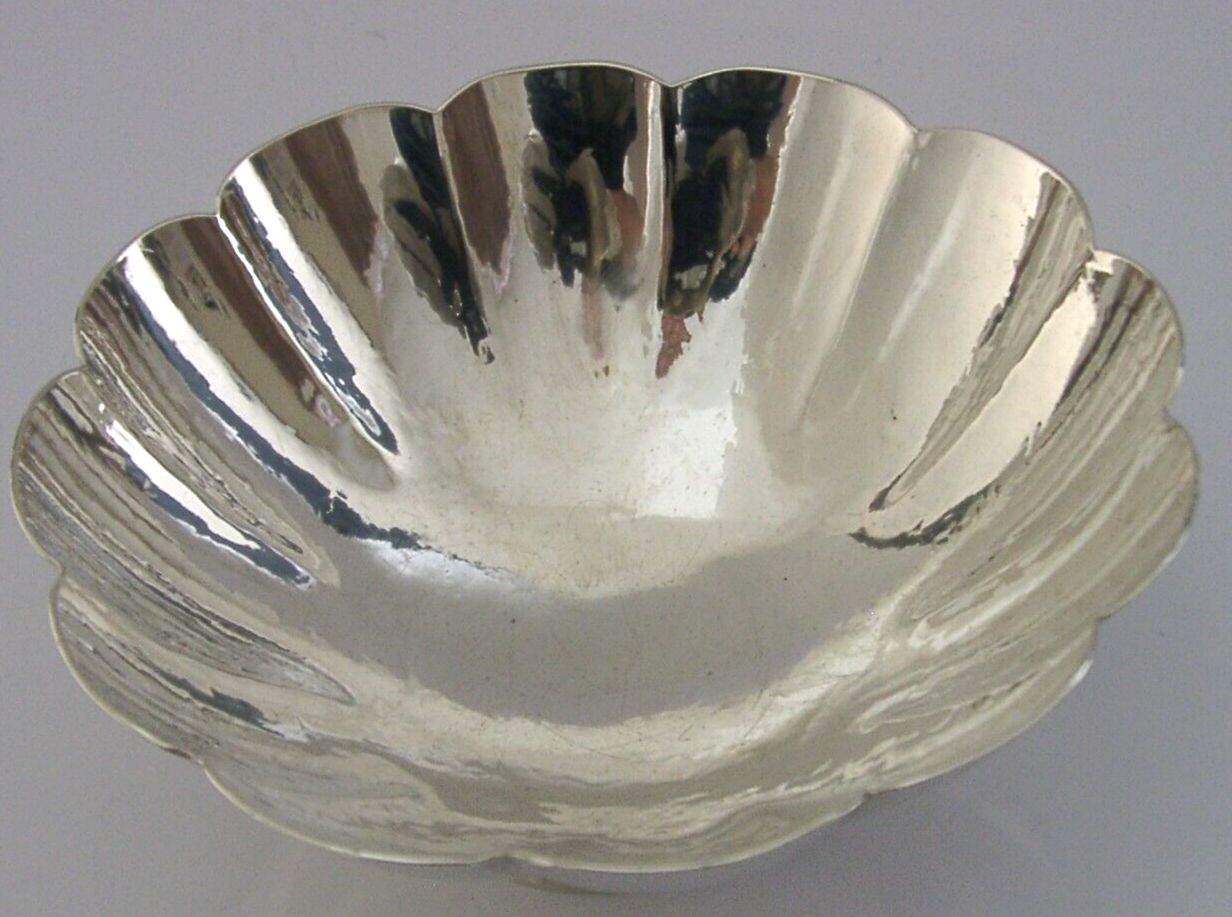 Gillian Packard Rare Plannished Sterling Silver Dish Bowl 1963 English 148g photo furniture
