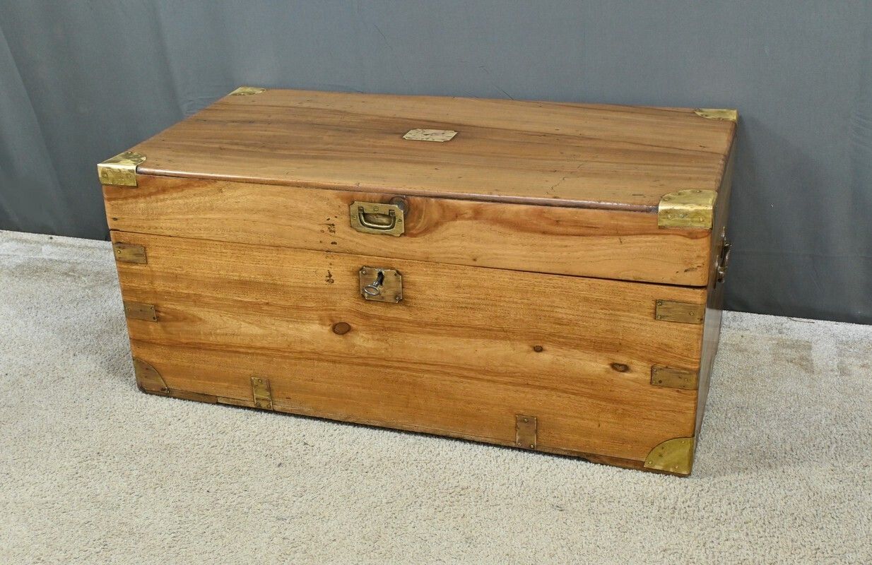 Marine Trunk In Camphor Wood, India – Late 19th Century photo for sale