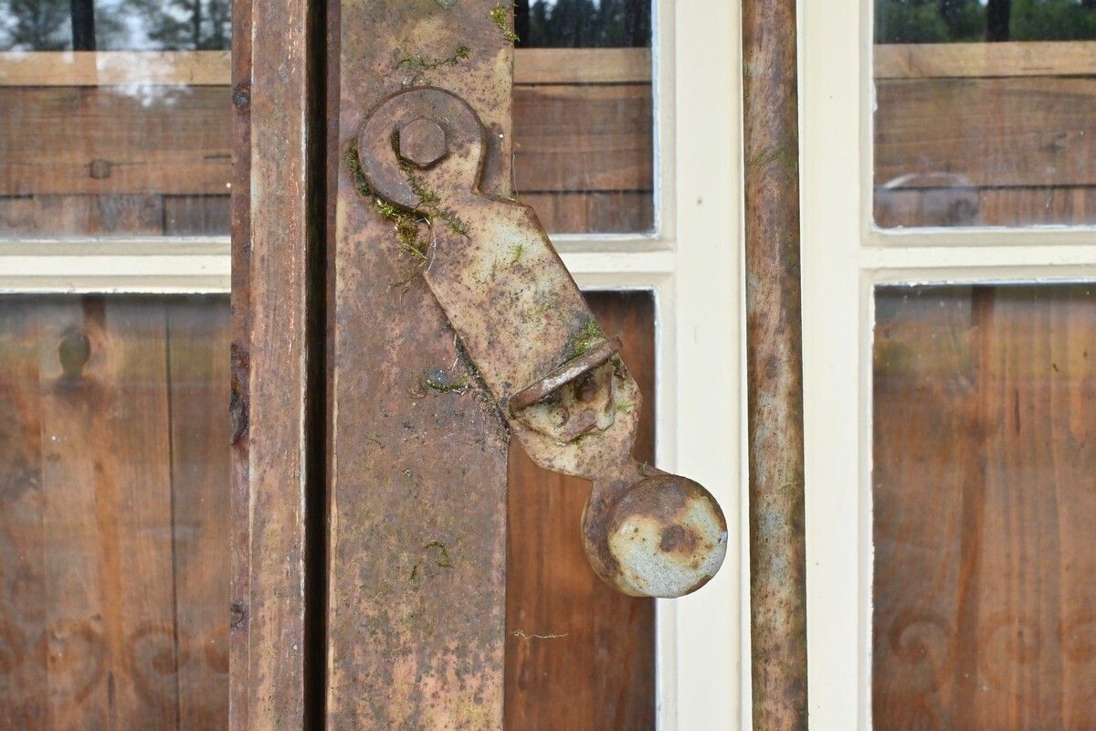 Important Iron Property Gate – Part 1 Of The 19th Century photo vintage
