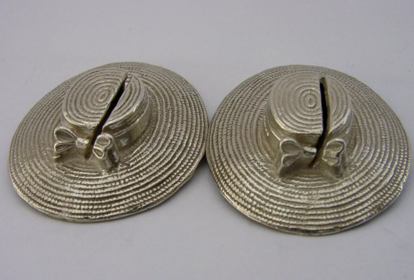 Pair Of English Sterling Silver Straw Hat Menu Holders 2018 Novelty photo 95.0