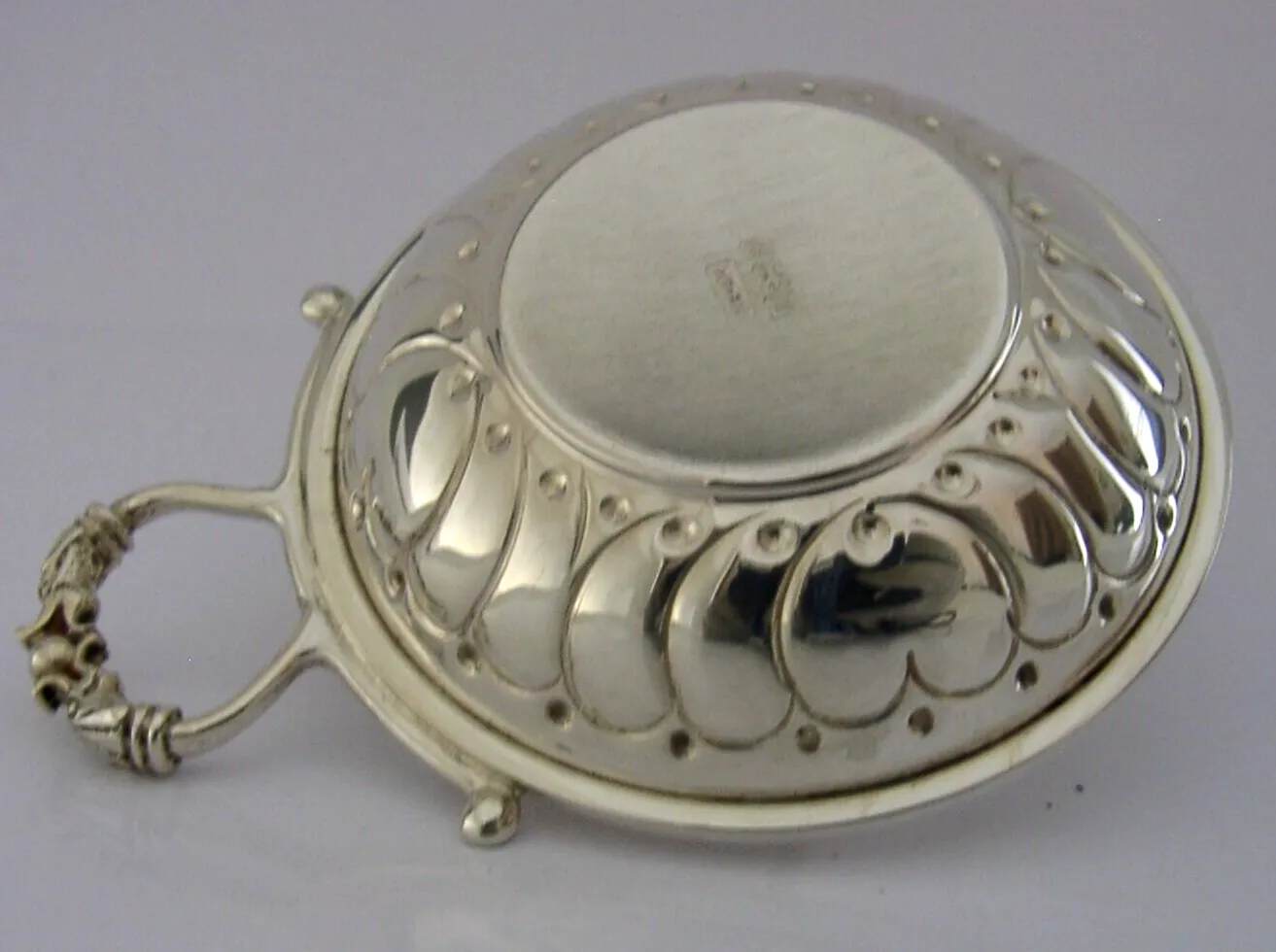 Pretty English Sterling Silver Love Hearts Wine Taster London 1997 Barware photo 140.0