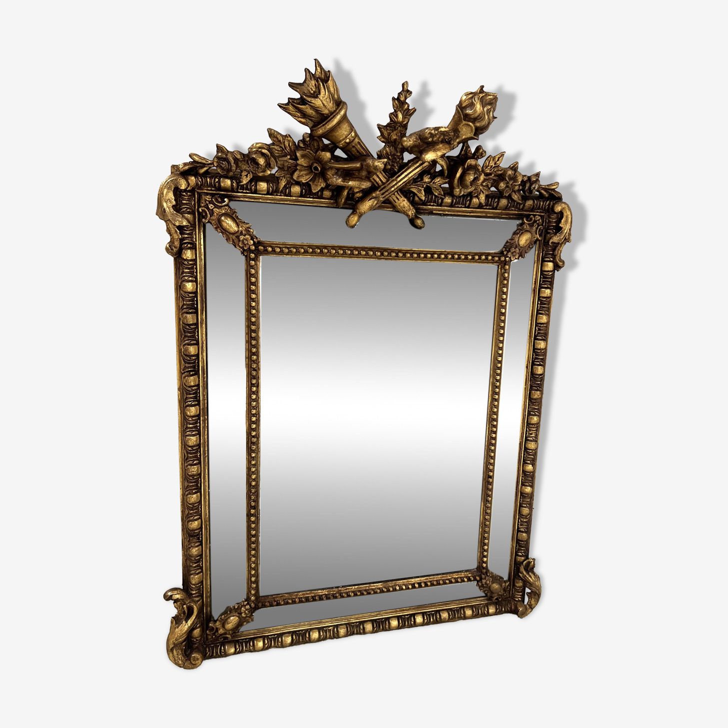 Louis XVI Style Mirror With Parecloses In Wood And Gilded Stucco 19th Century