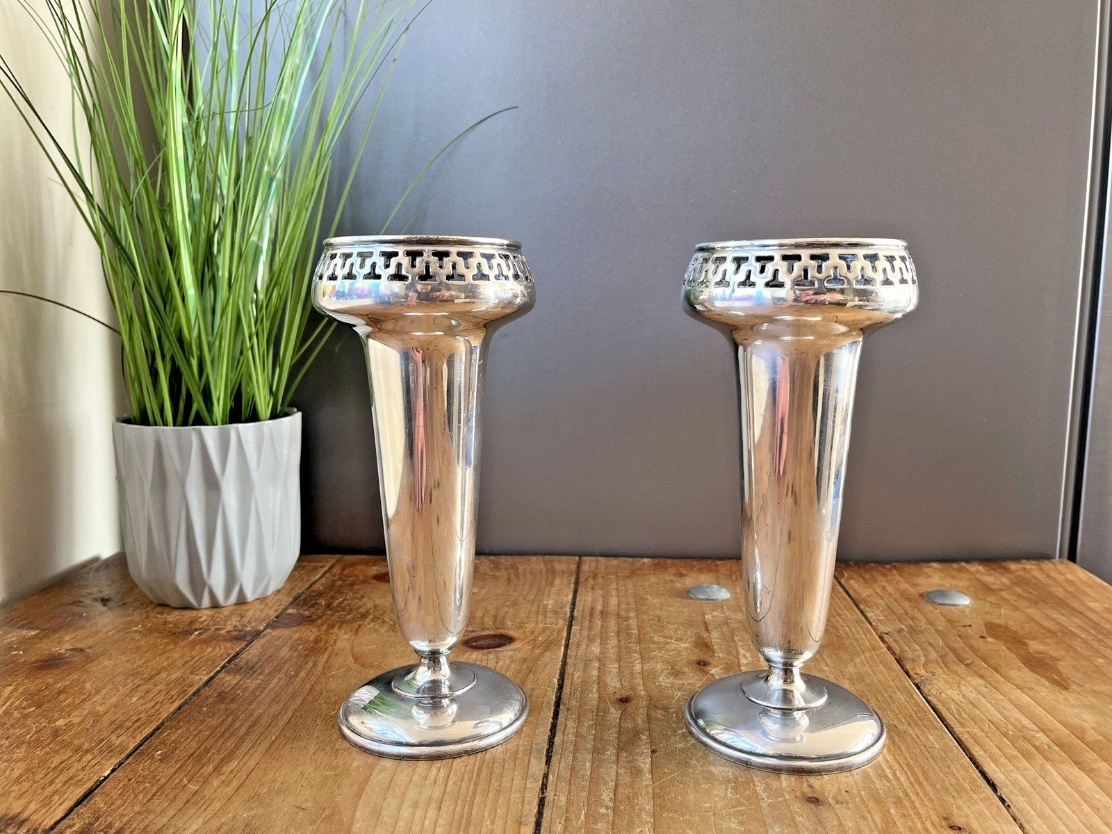 Pair Of Art Deco Walker & Hall Silver Plated Geometric Mantel Flower Vases Urns photo Home Decor