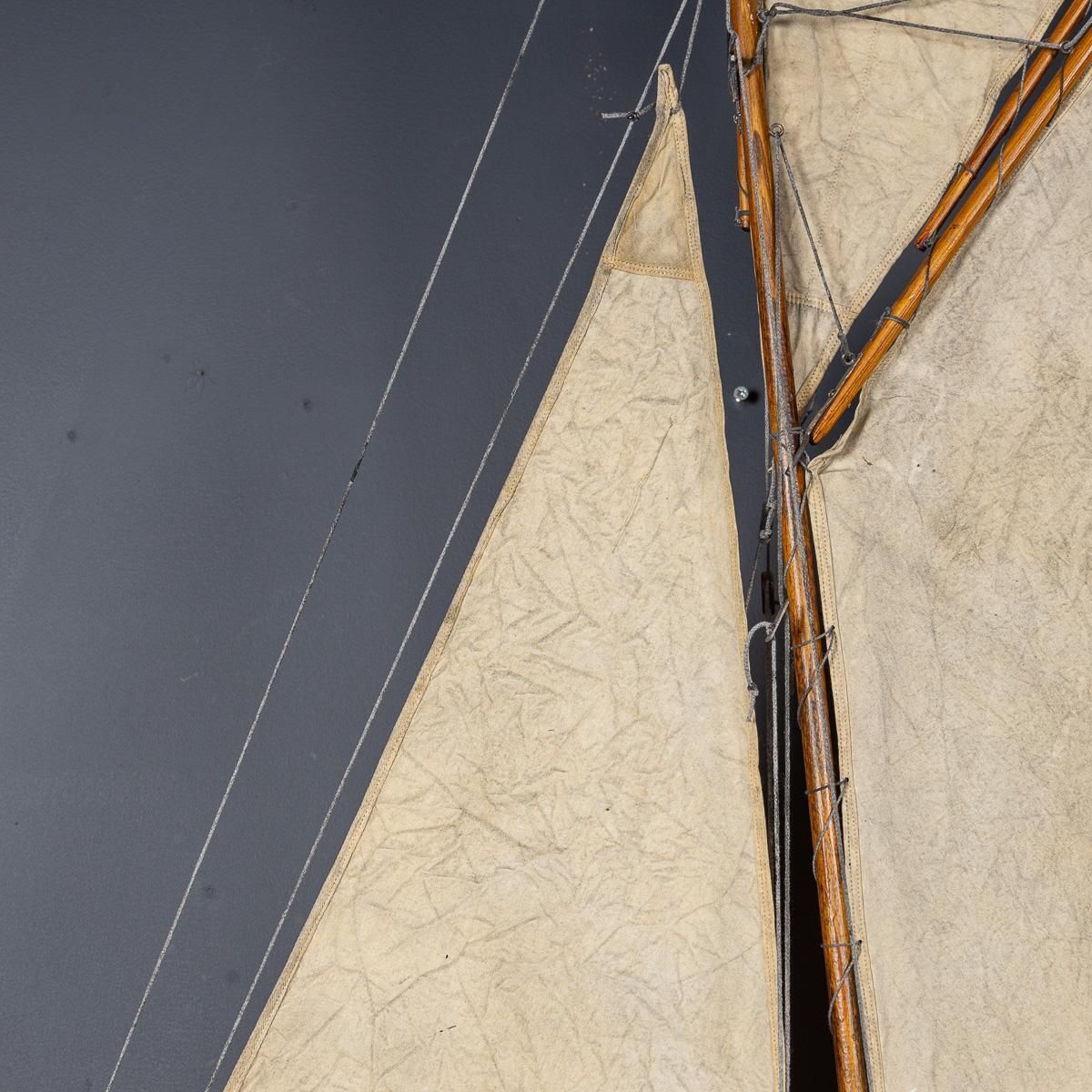photo buy Vintage 20th Century Large English Sloop Pond Yacht C.1940