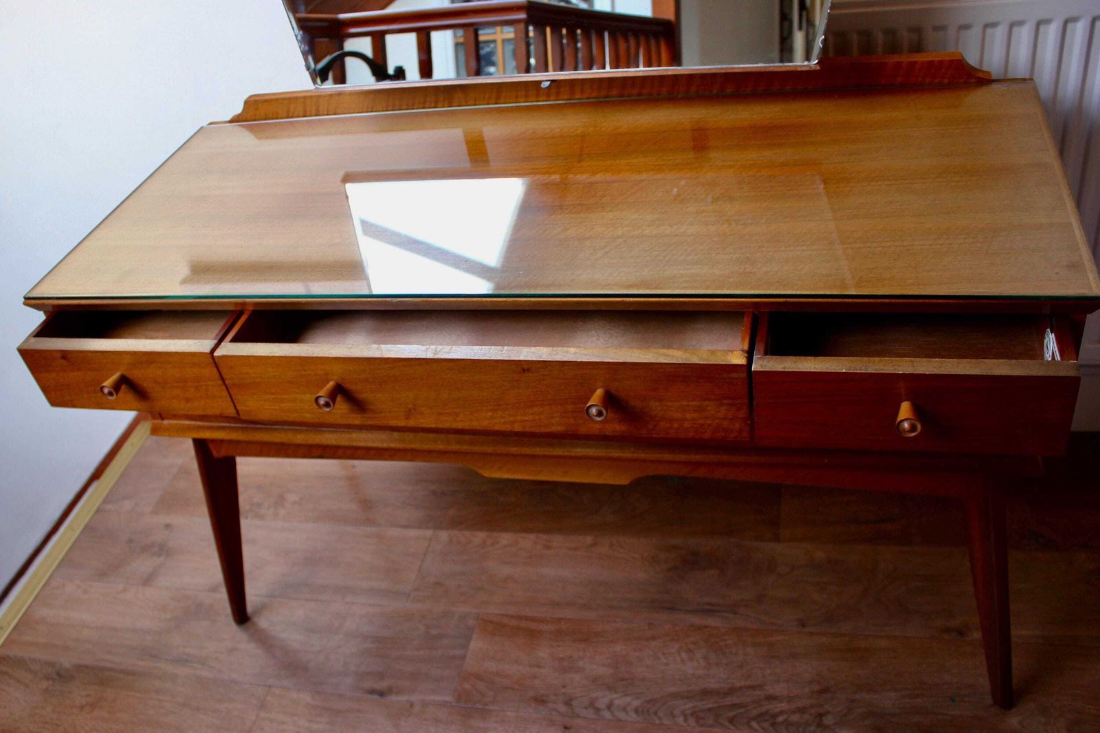 Mid Century Alfred Cox Dressing Table photo 550.0