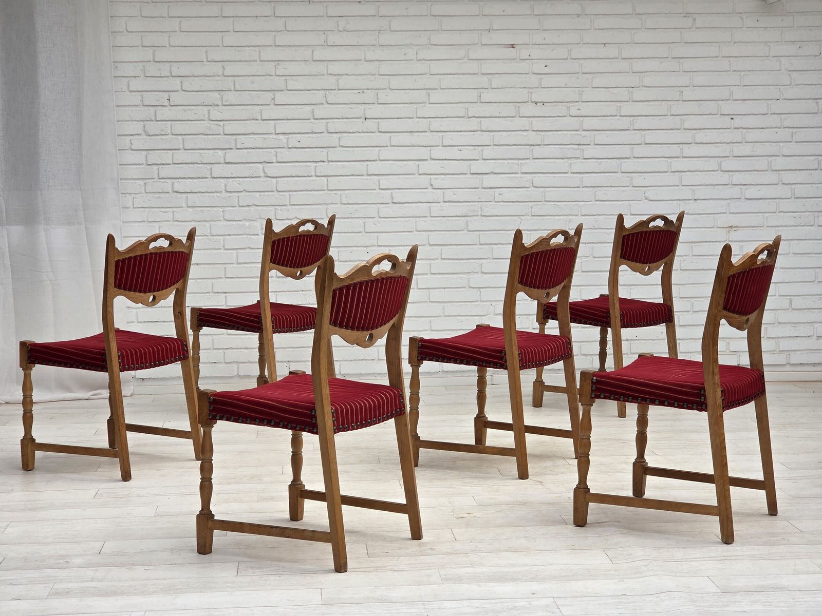 photo furniture 1970s, Set Of 6 Danish Dining Chairs, Original Condition, Oak Wood, Furniture Wool.