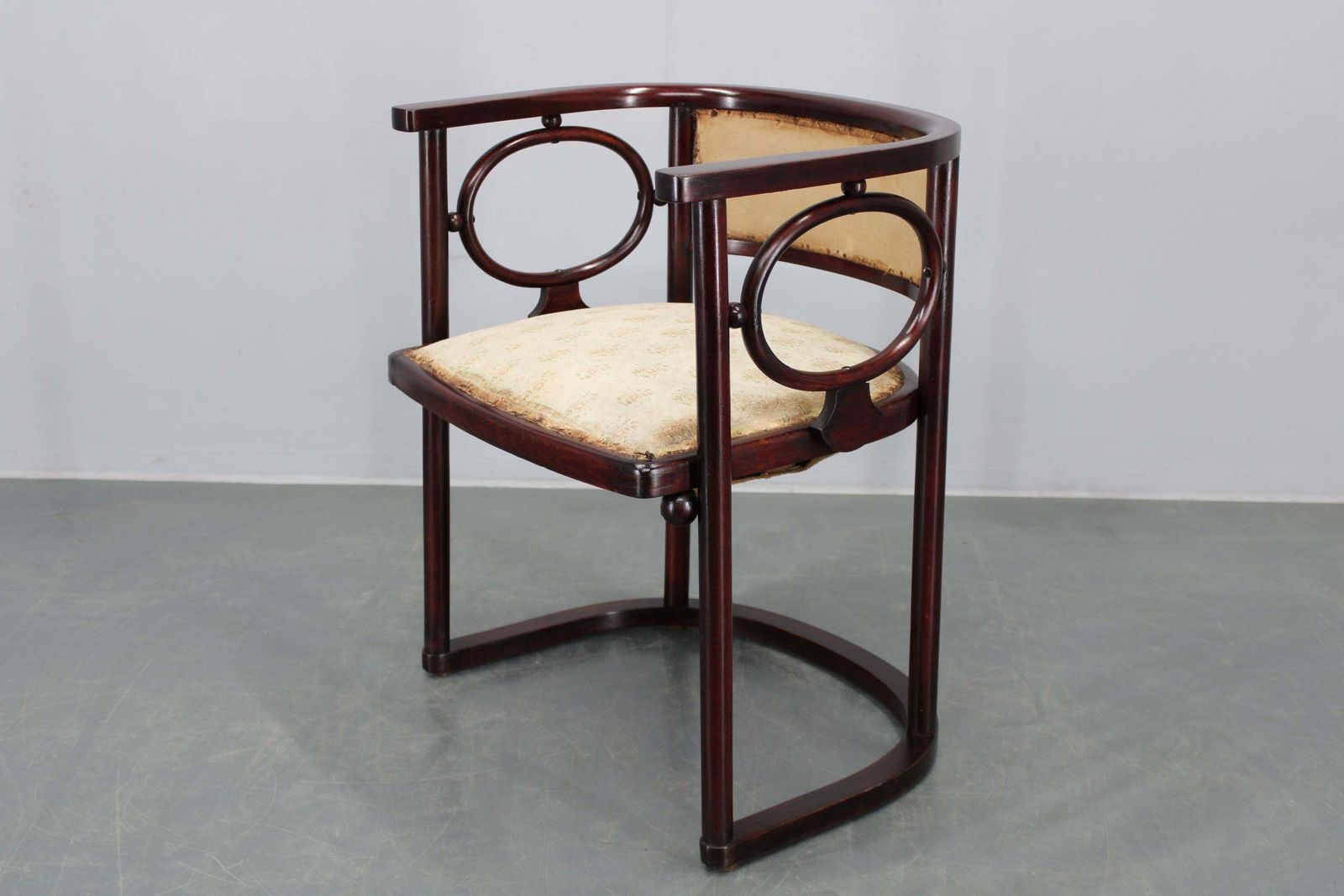 Josef Hoffmann Variation Of Art Nouveau "Fledermaus" Armchair By Fischel