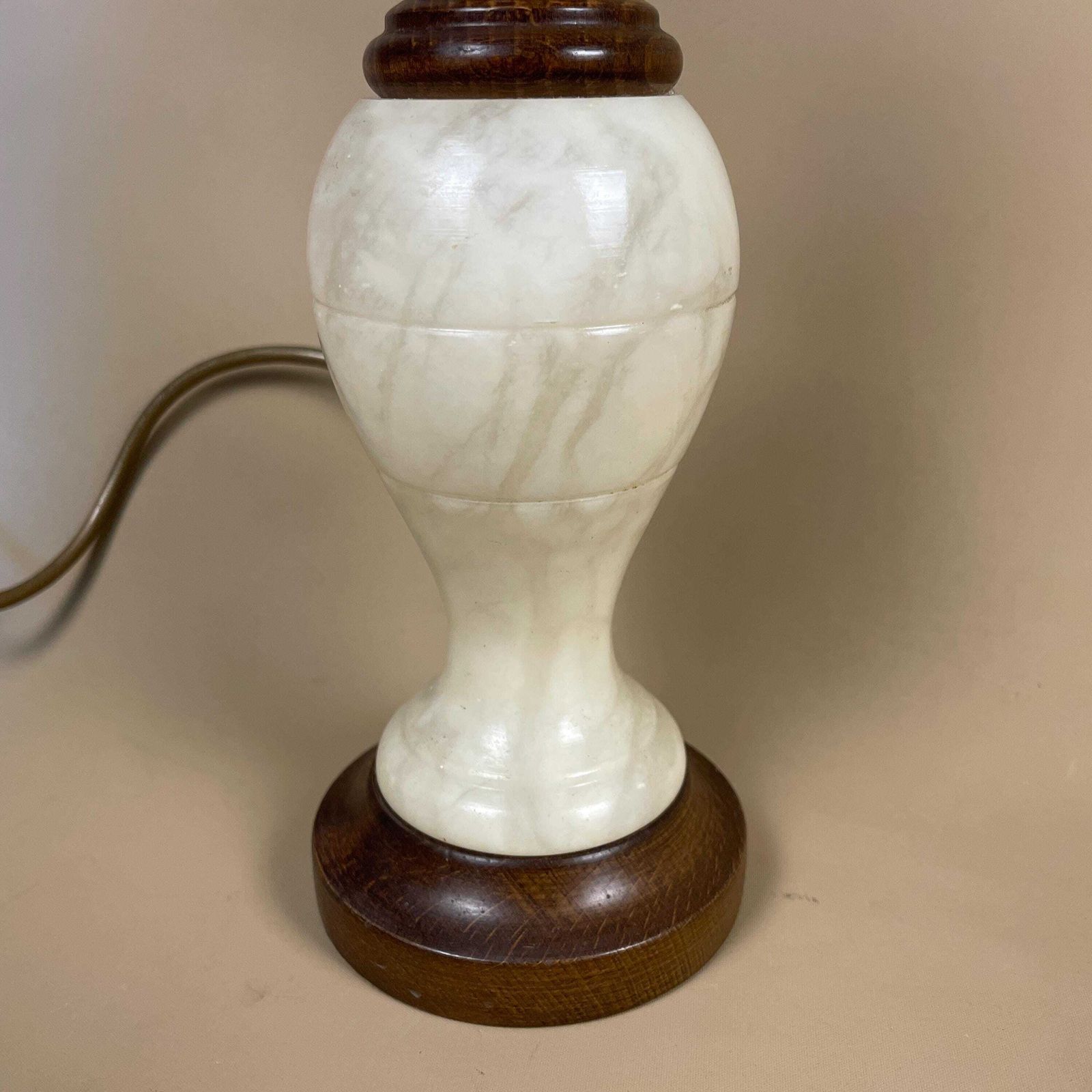 Antique Marble & Wood Lamp Light Bedside Table Desk Side Light Vintage Retro Cream Marbled Round Brass Gold Brass Fitting Medium photo Lighting