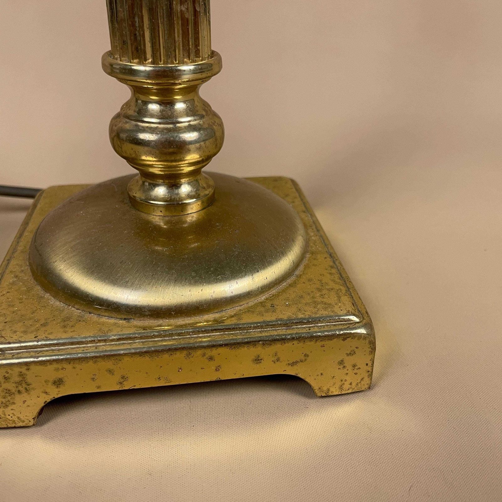Vintage Gold Brass Metal Lamp Light Bedside Side Table Desk Ornate Detail Square Base Antique Medium Pattern Aged Patina Column Pillar Old photo vinterior