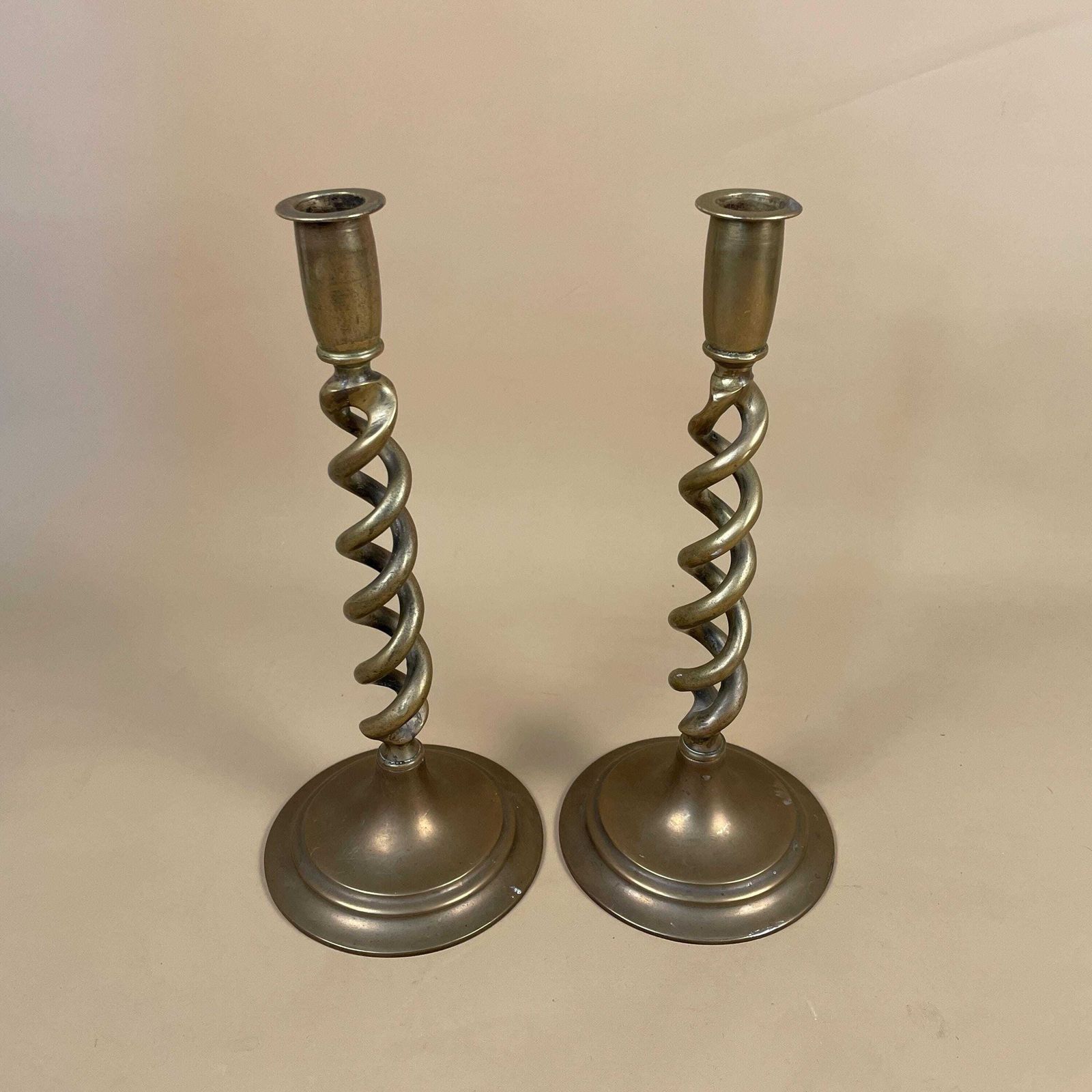 Antique Matching Pair Of Gold Brass Metal Candlestick Candle Stick Vintage Column Taper Dinner Candlesticks Twisted Twist Round Base