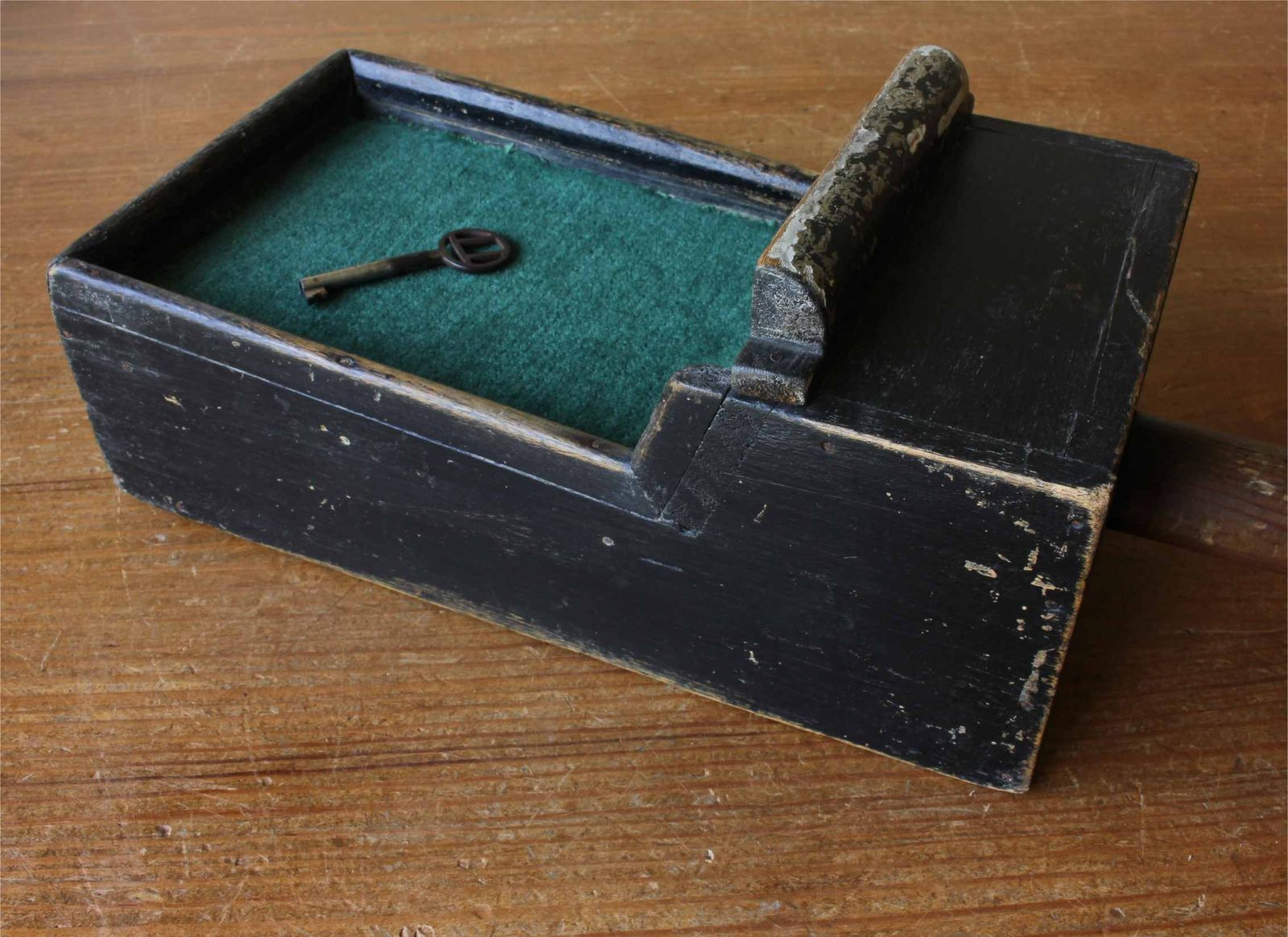 photo furniture French Church Offering Box. Taxe Sur Chaises Collection Tray. Pew Rent.