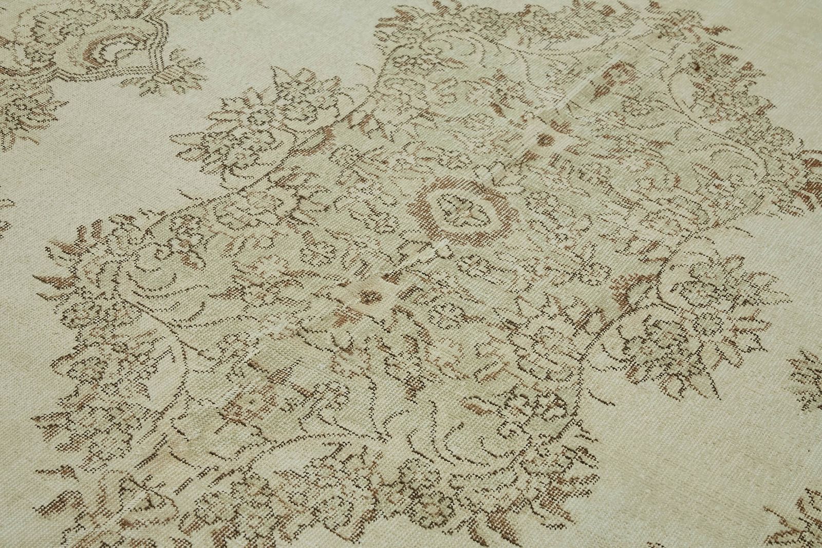 6x10 Beige Turkish Vintage Area Rug   46067 photo 608.0