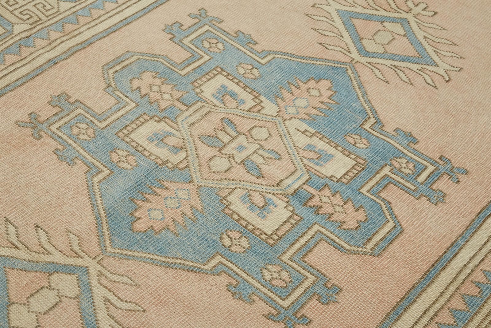 Handmade Vintage Beige Anatolian Rug 162 Cm X 226 Cm photo 637.0